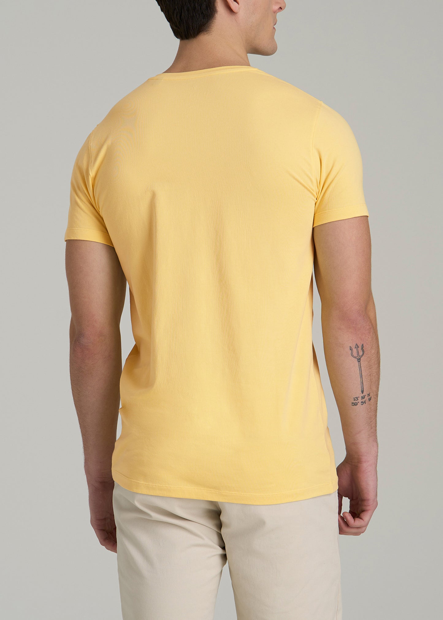 The Essential MODERN-FIT V-Neck Tee for Tall Men in Lemon Drop