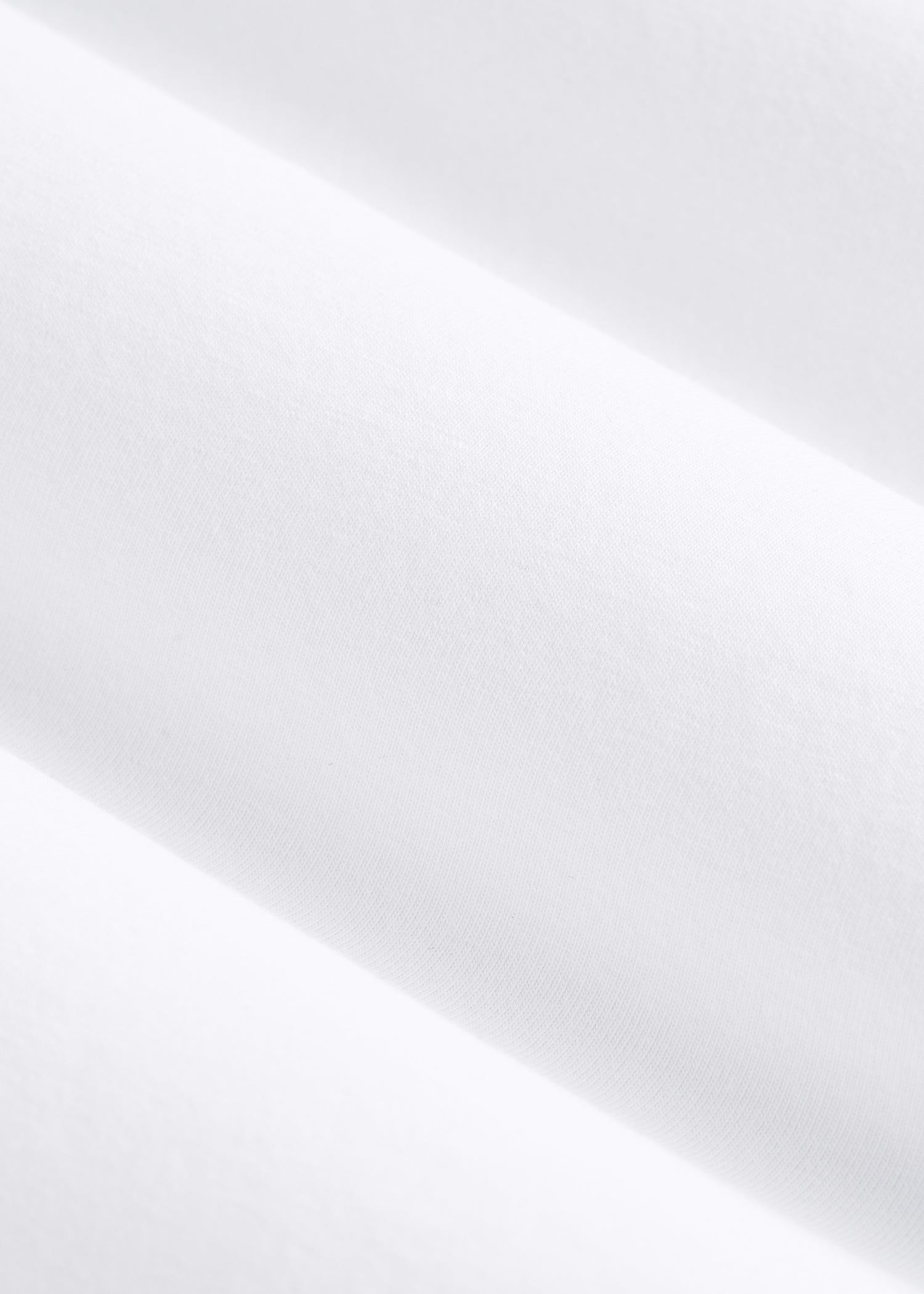 The Essential MODERN-FIT V-Neck Tee for Tall Men in White