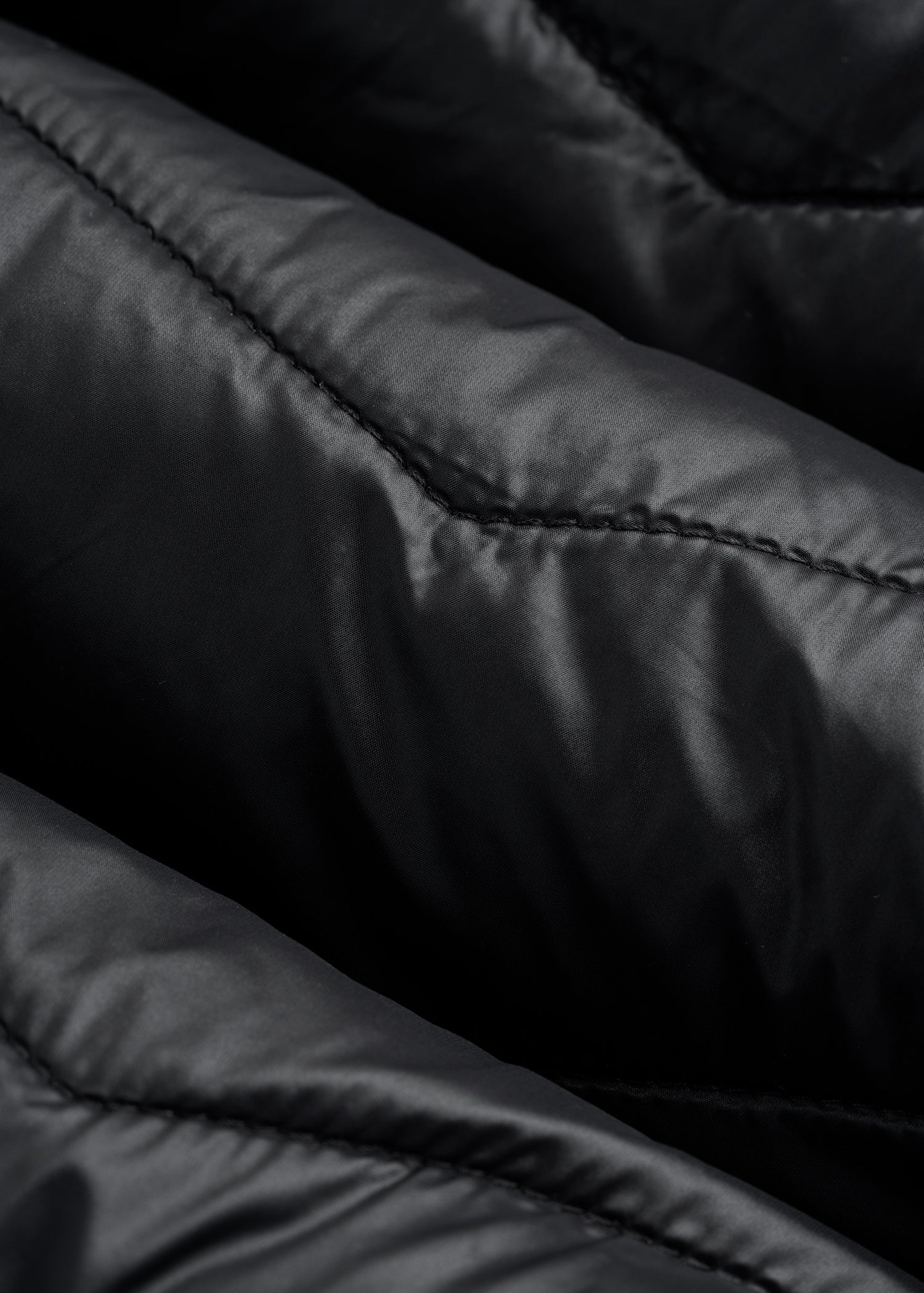 Packable Puffer Jacket for Tall Men in Black