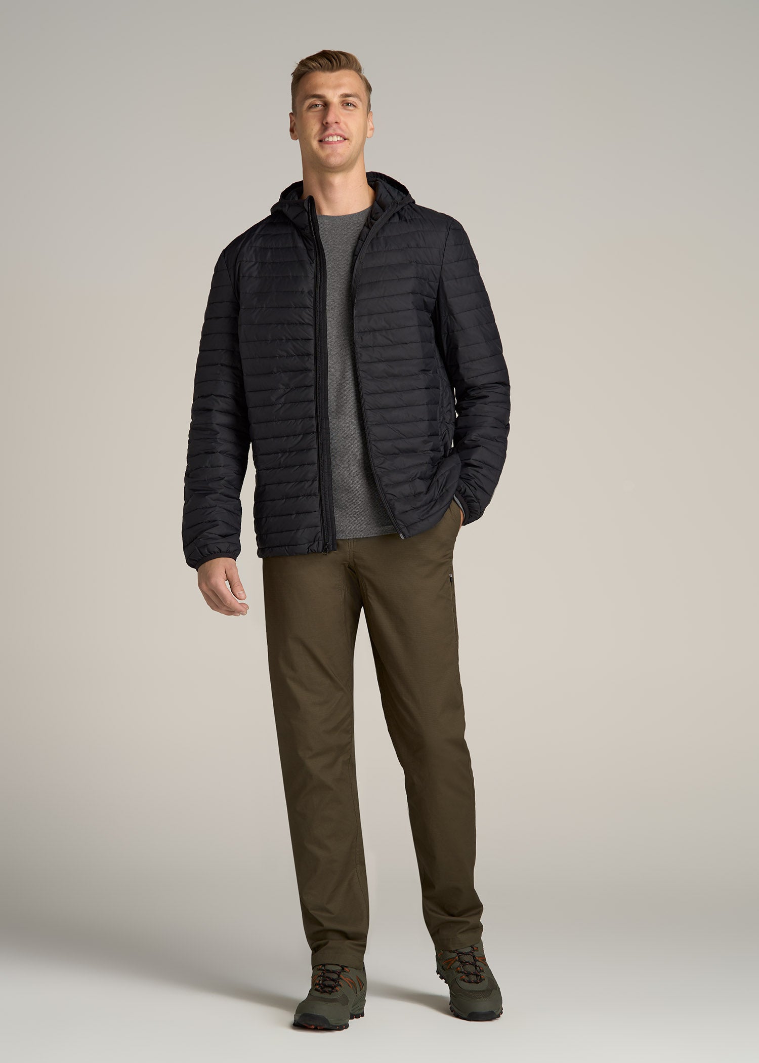 Packable Puffer Jacket for Tall Men in Black
