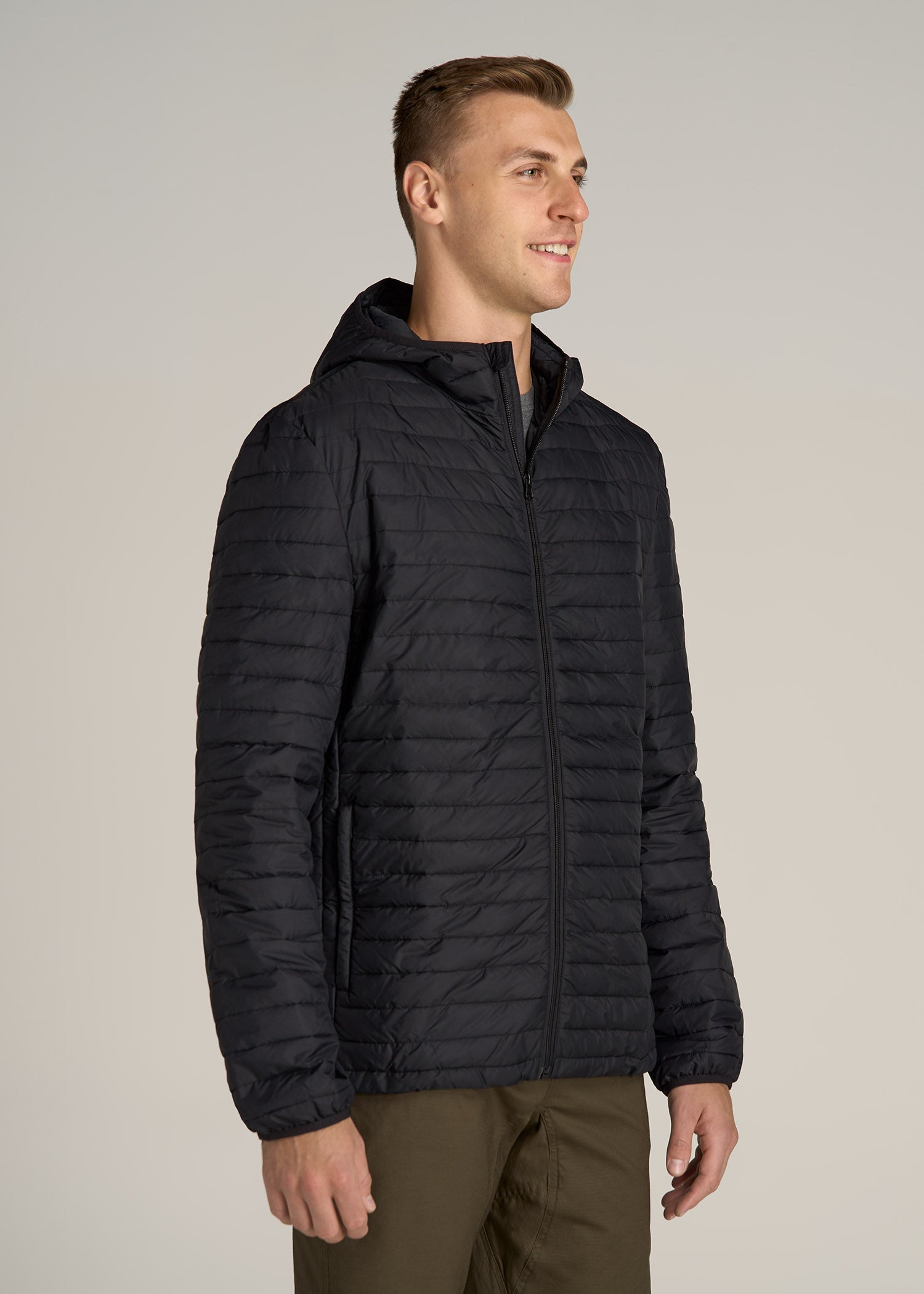 Packable Puffer Jacket for Tall Men in Black