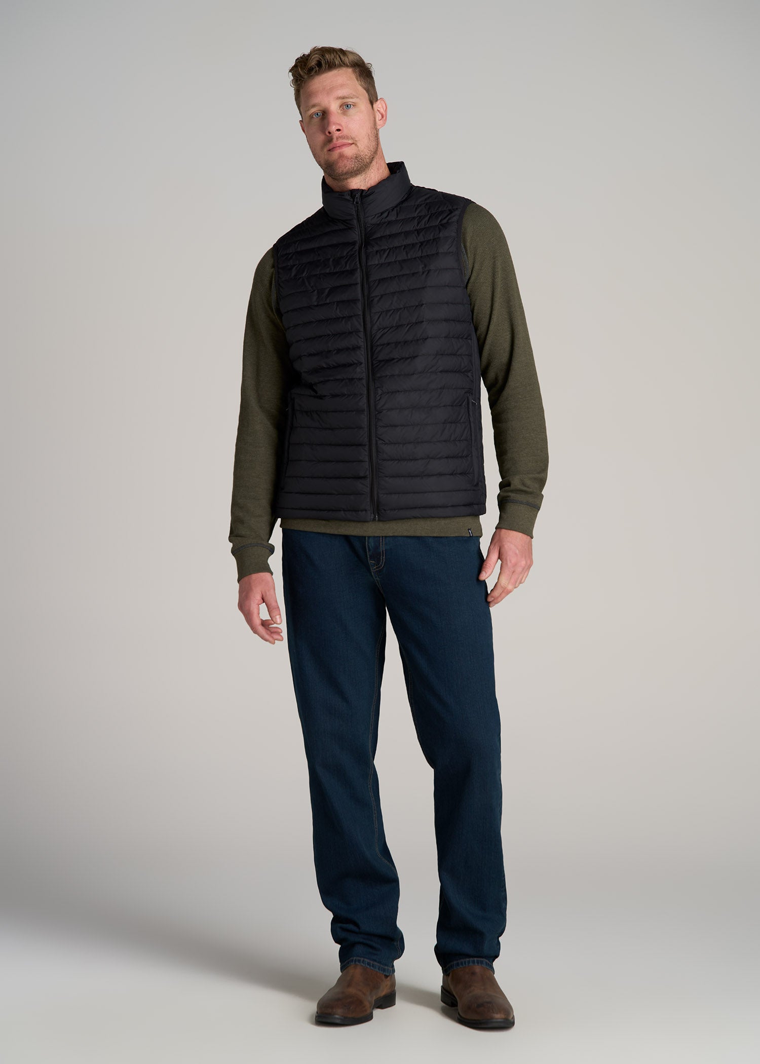 Tall Men's Packable Puffer Vest in Olive Space Dye