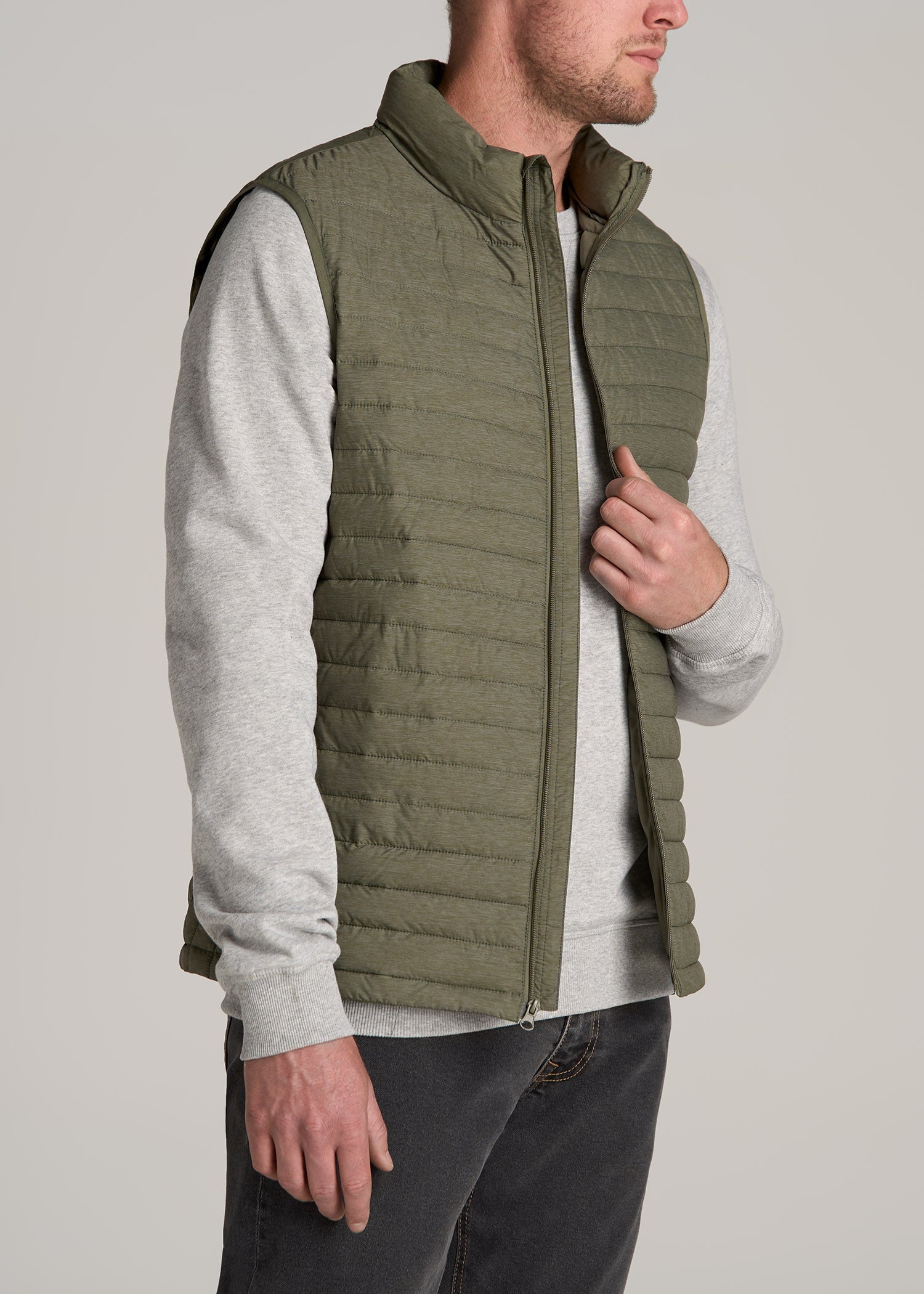 Tall Men's Packable Puffer Vest in Olive Space Dye M / Extra Tall / Olive Space Dye