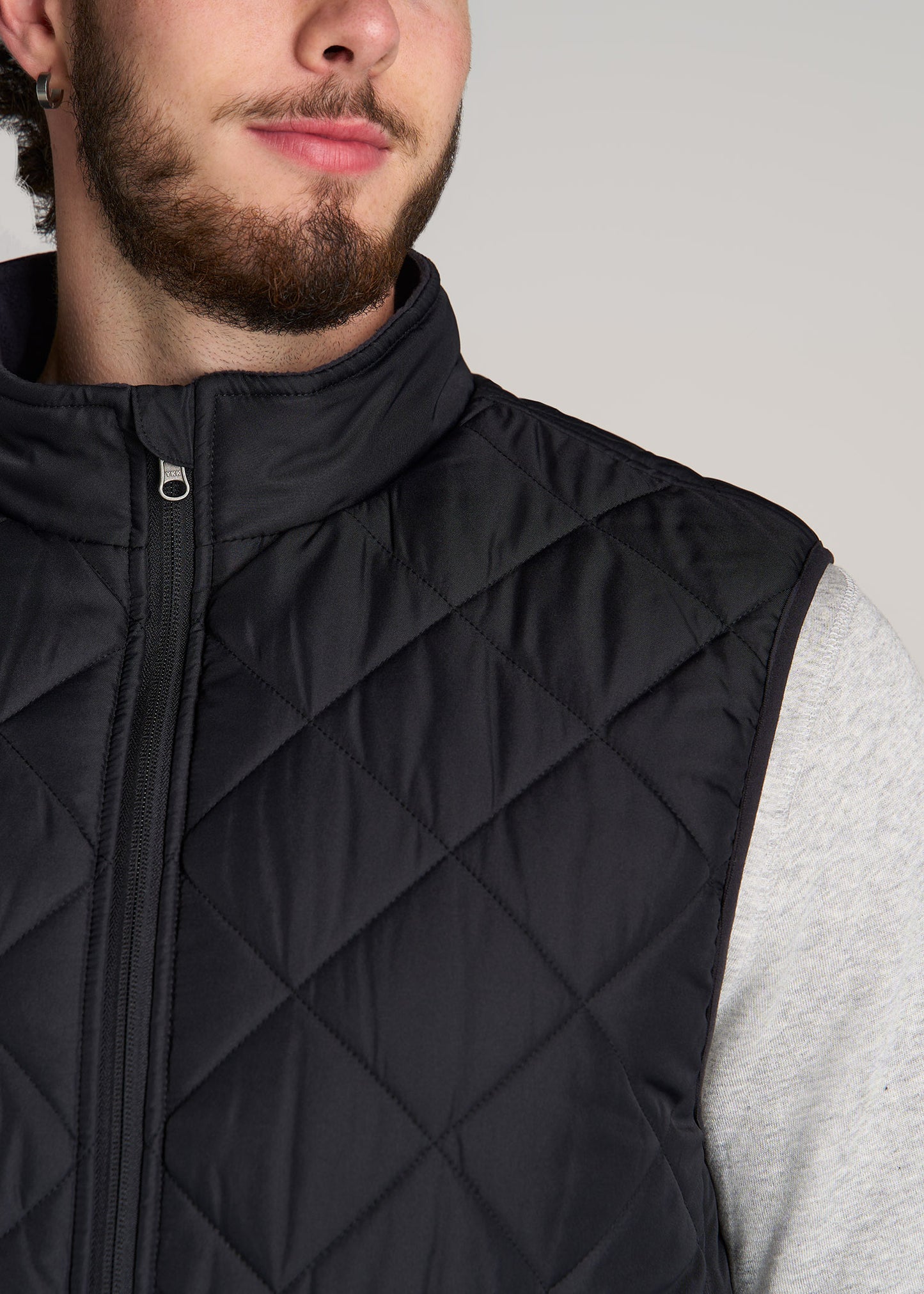 American-Tall-Men-Quilted-Reversible-Vest-Black-Charcoal-detail