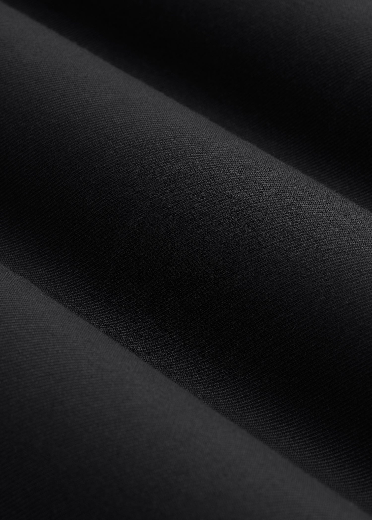 Relaxed Pleated Trousers for Tall Men in Black