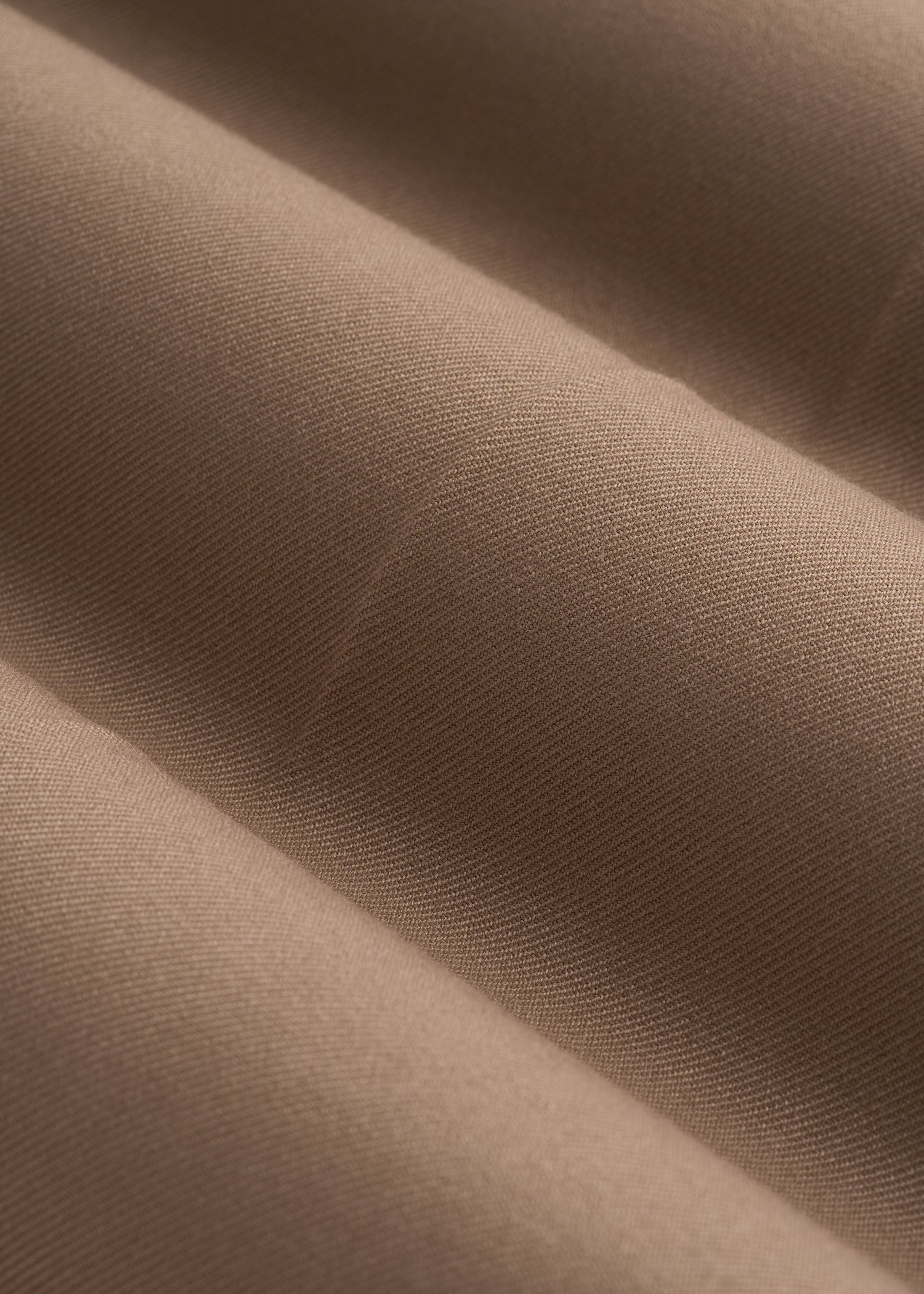 Relaxed Pleated Trousers for Tall Men in Dark Sand