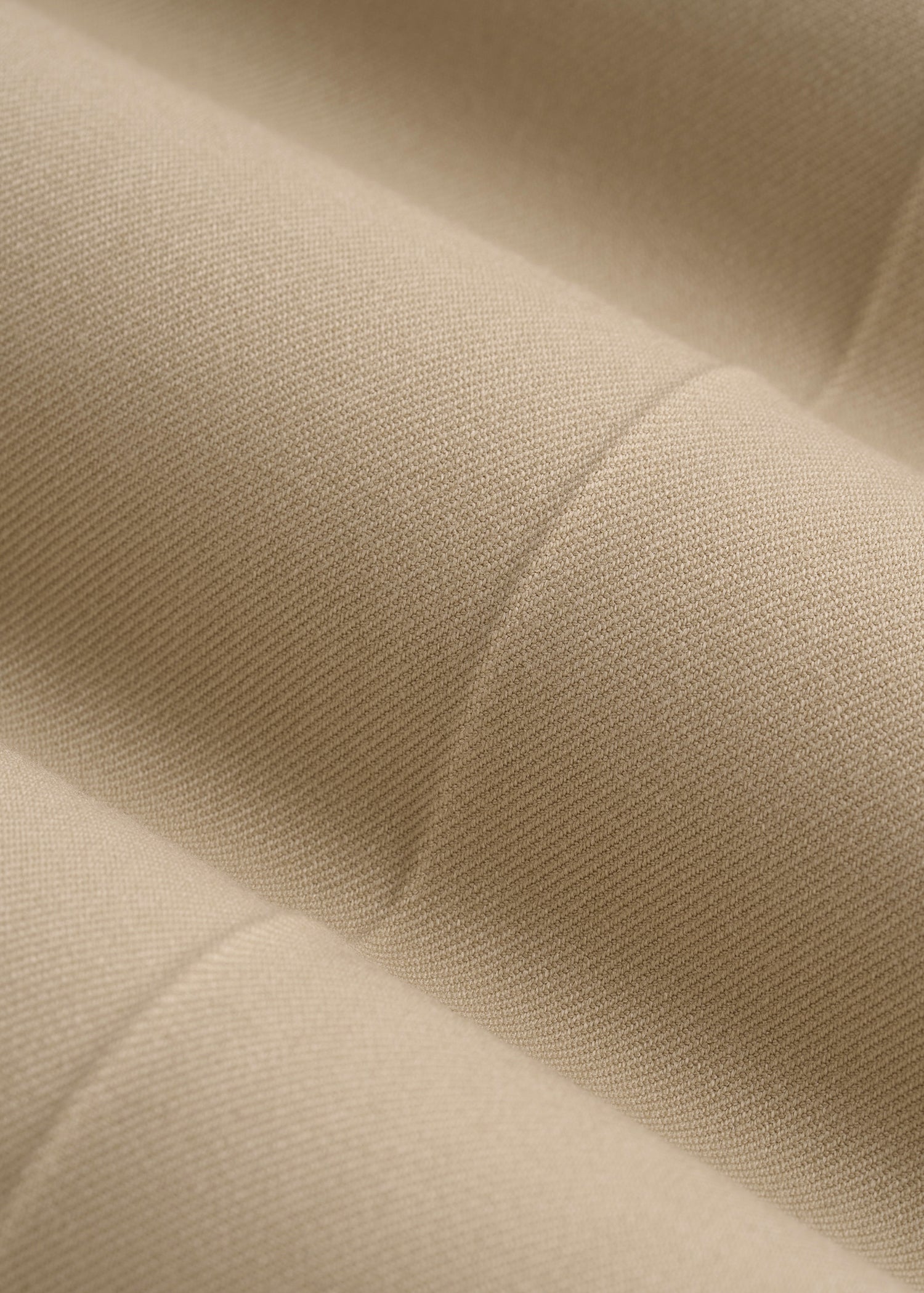 Relaxed Pleated Trousers for Tall Men in Light Khaki