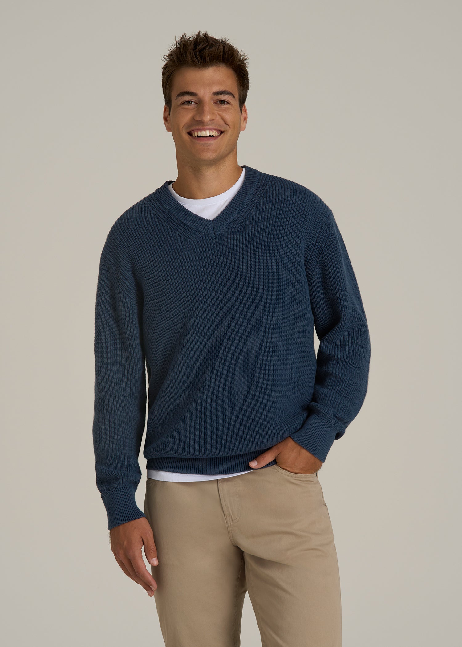 Ribbed Knit V-Neck Sweater for Tall Men in Navy Blue