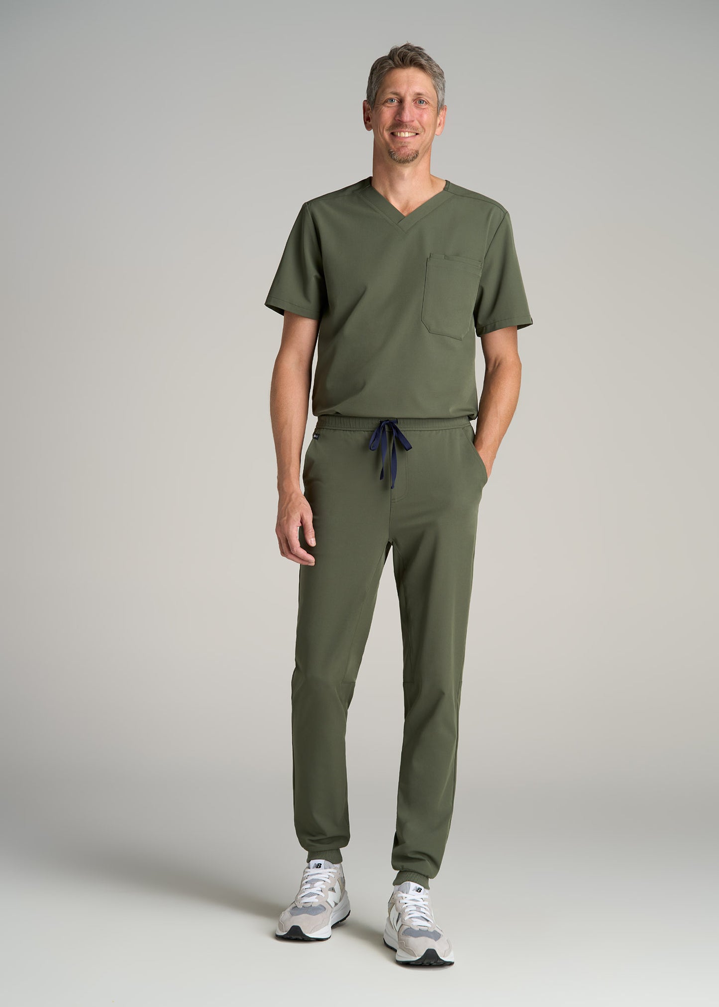 Scrub Joggers for Tall Men in Clover Green