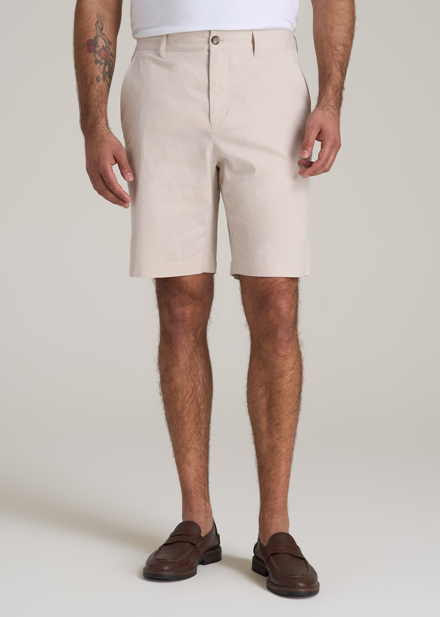 Seersucker Shorts for Tall Men in Soft Beige