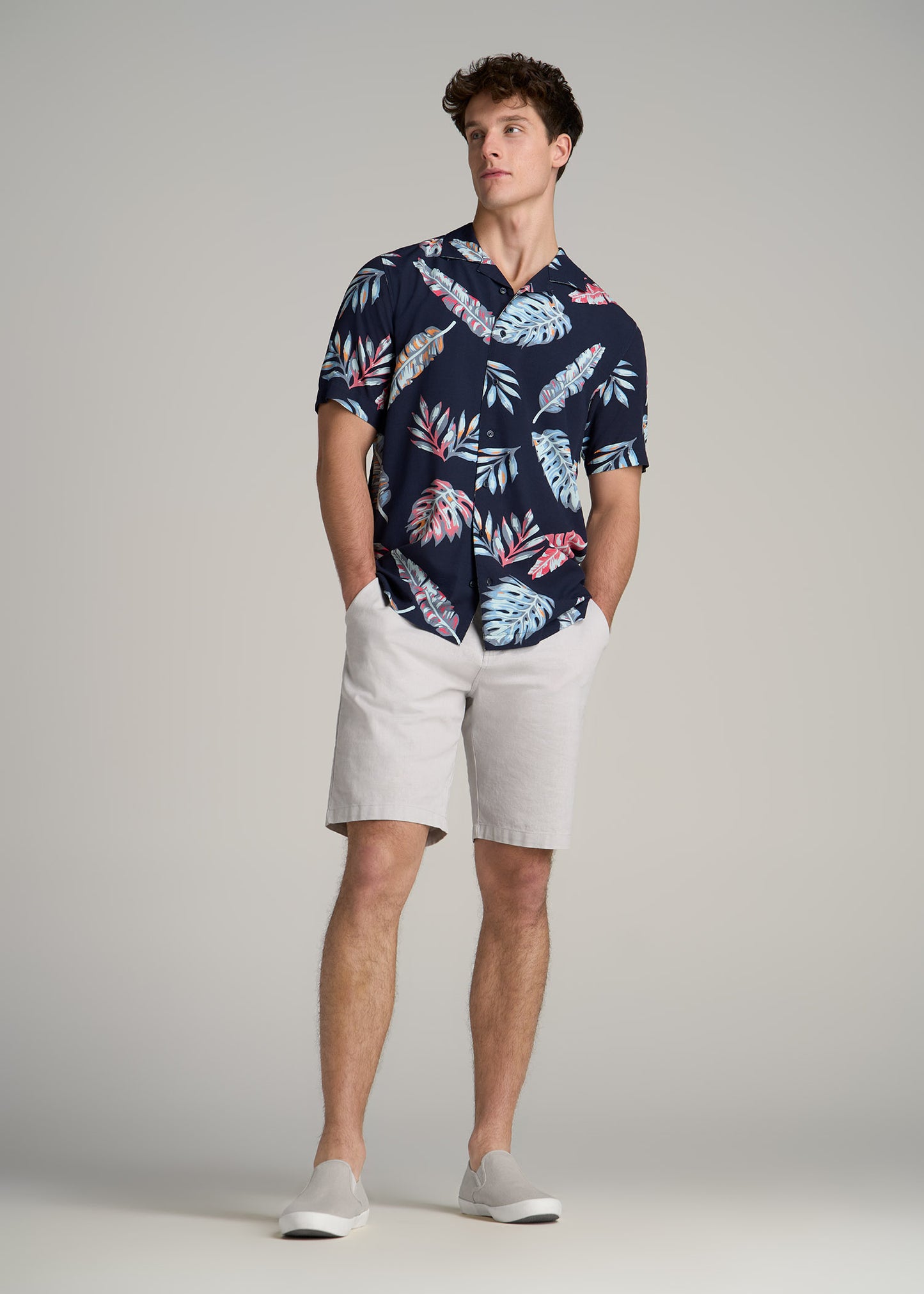 Short Sleeve Resort Shirt for Tall Men in Indigo Floral Print