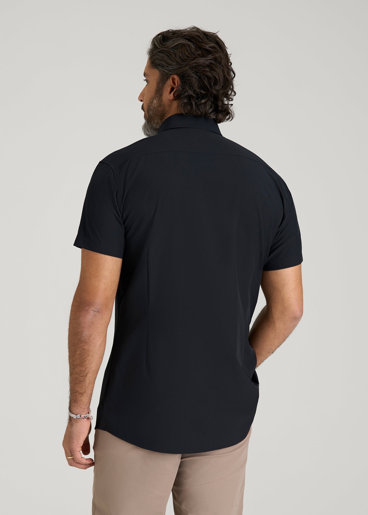 Short Sleeve Traveler Stretch Button Shirt for Tall Men in Black M / Extra Tall / Black Short Sleeve Traveler Stretch Button Shirt for Tall Men in Black M / Extra Tall / Black