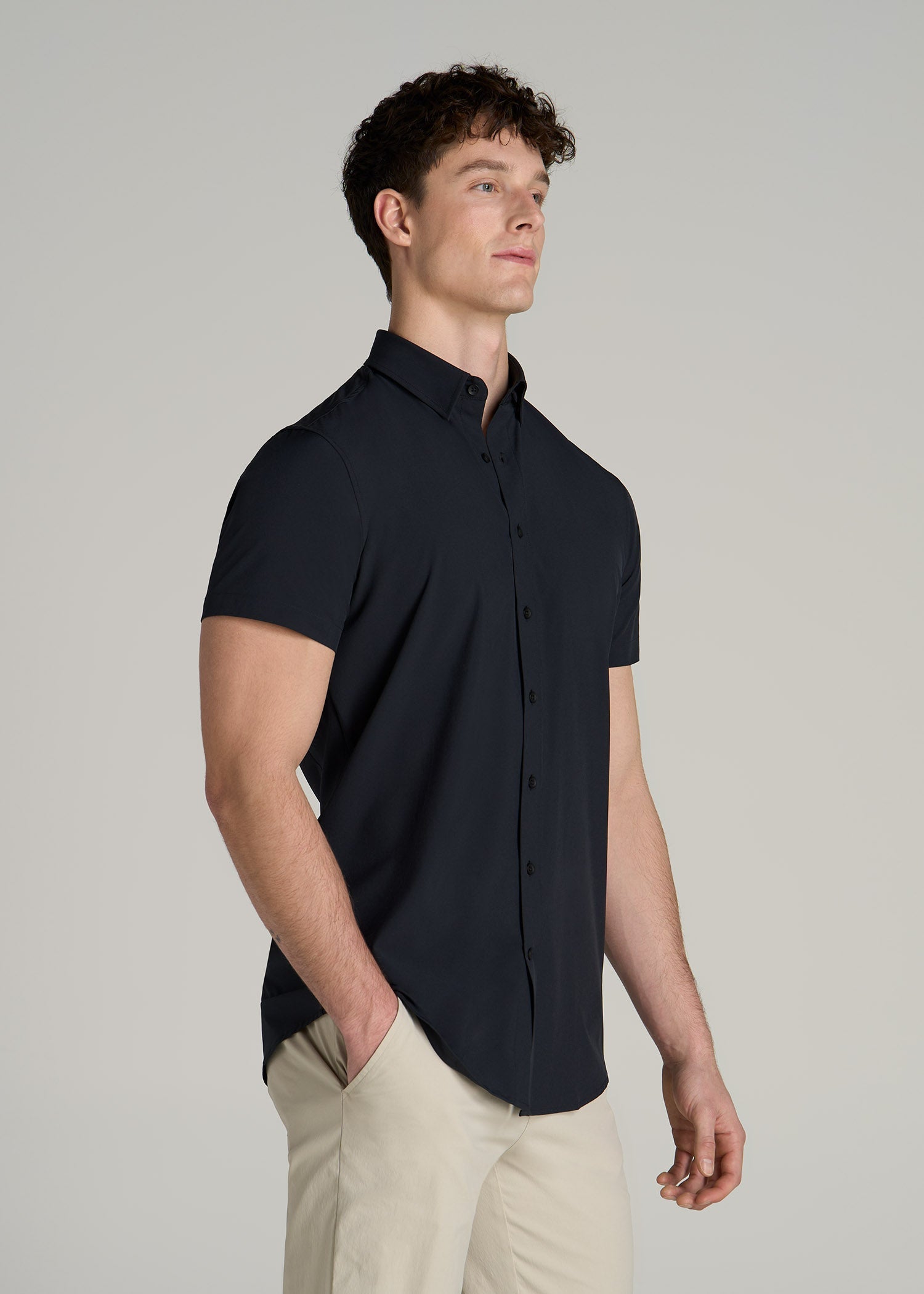 Short Sleeve Traveler Stretch Button Shirt for Tall Men in Black
