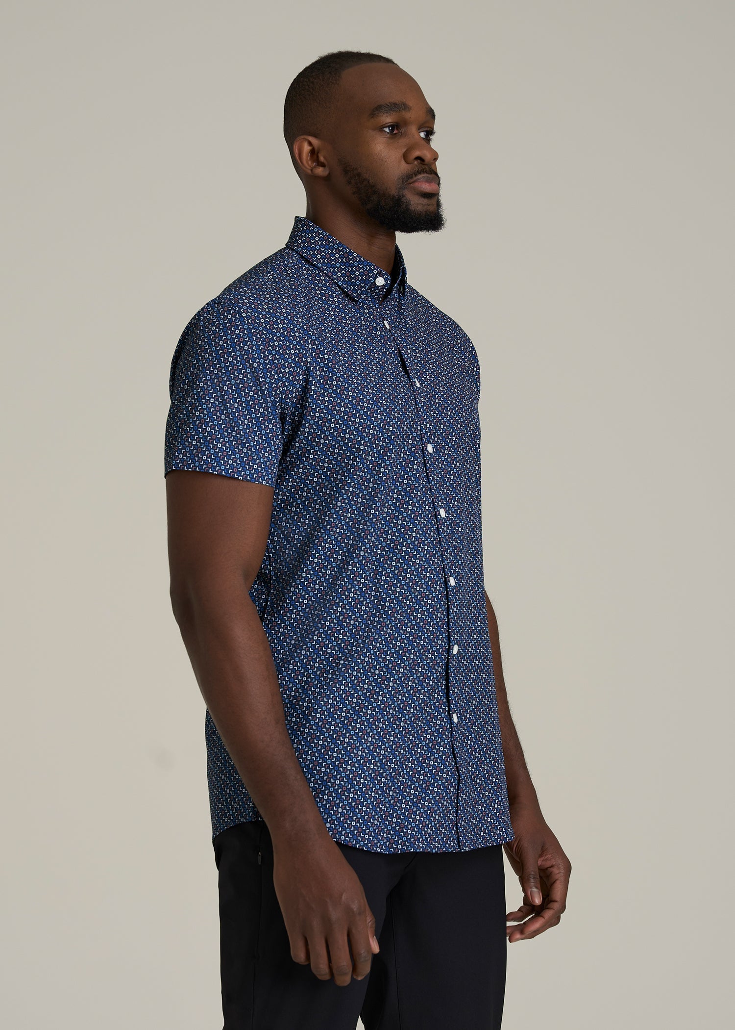 Short Sleeve Traveler Stretch Button Shirt for Tall Men in Blue Fleck