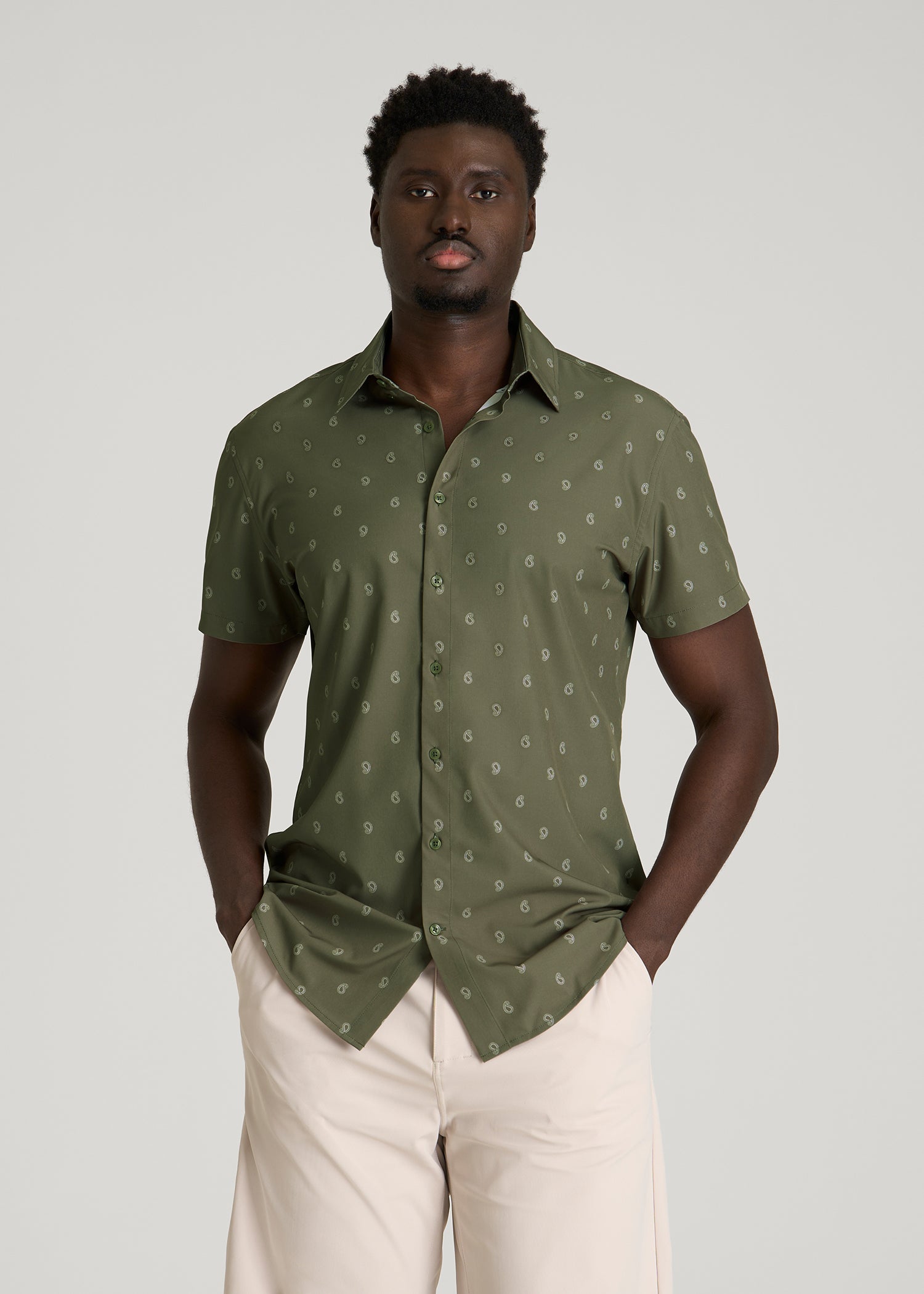 Short Sleeve Traveler Stretch Button Shirt for Tall Men in Olive Mini Paisley M / Extra Tall / Olive Mini Paisley