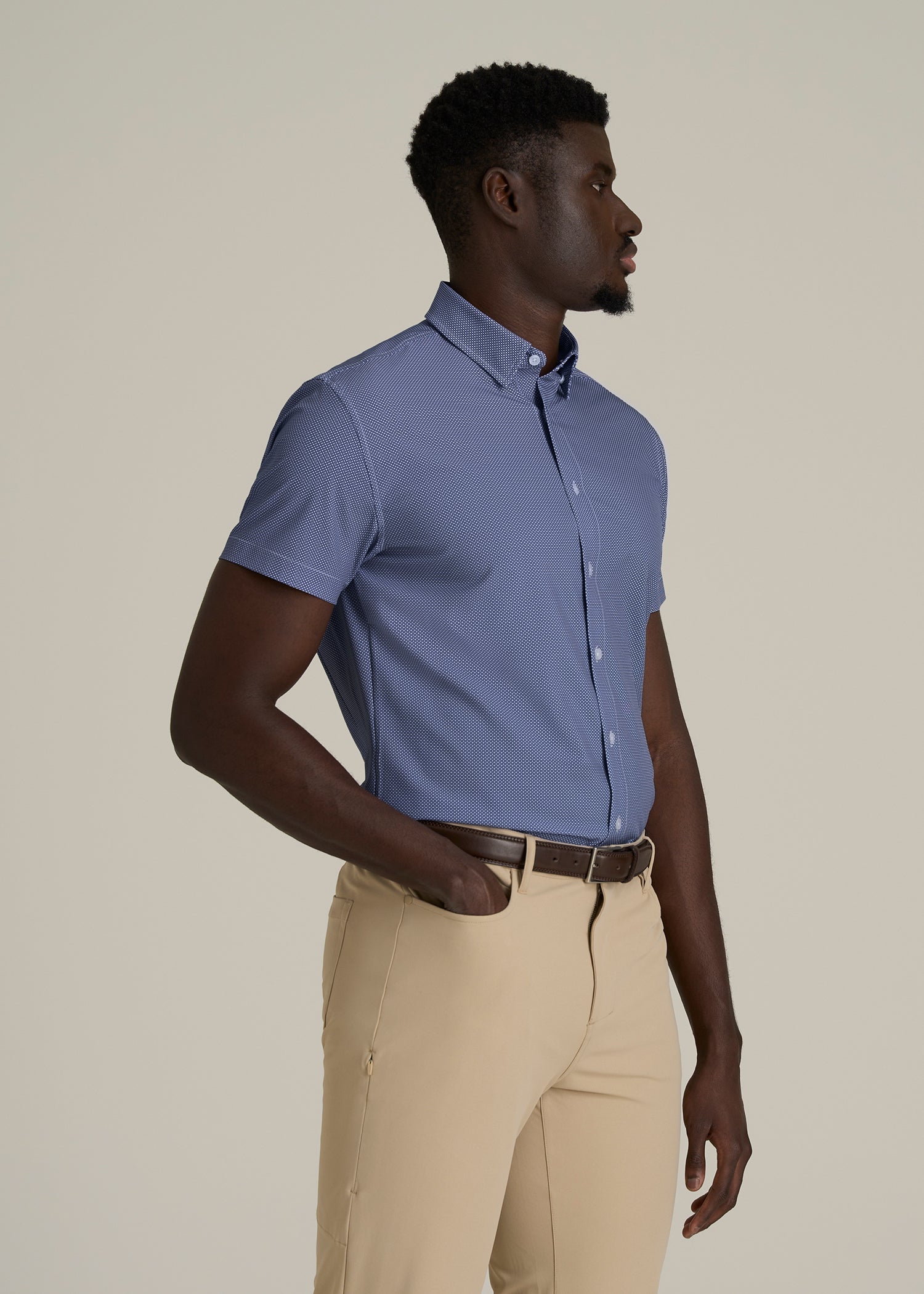 Short Sleeve Traveler Stretch Button Shirt for Tall Men in Royal Blue Geometric