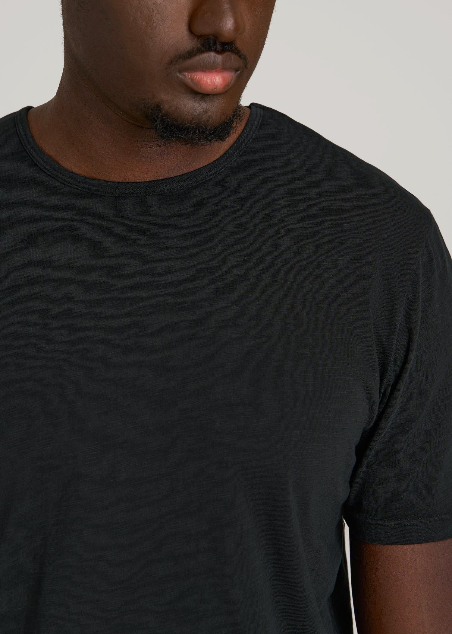 REGULAR-FIT Slub Tee for Tall Men in Black