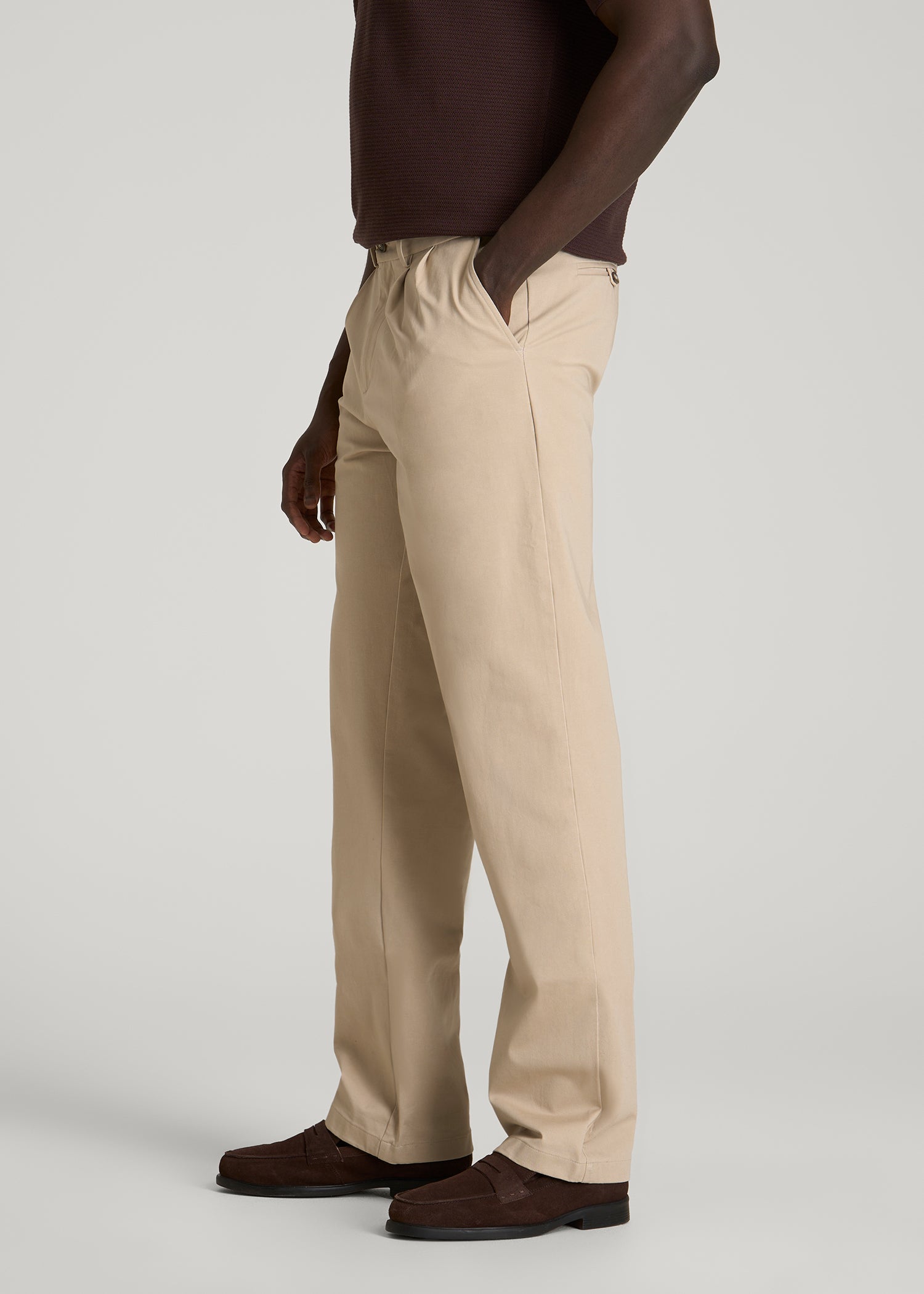 Stretch Commuter Pleated Chinos for Tall Men in Warm Taupe