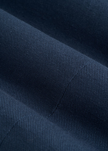 Stretch Cotton Linen Blend Shorts for Tall Men in Navy Blue