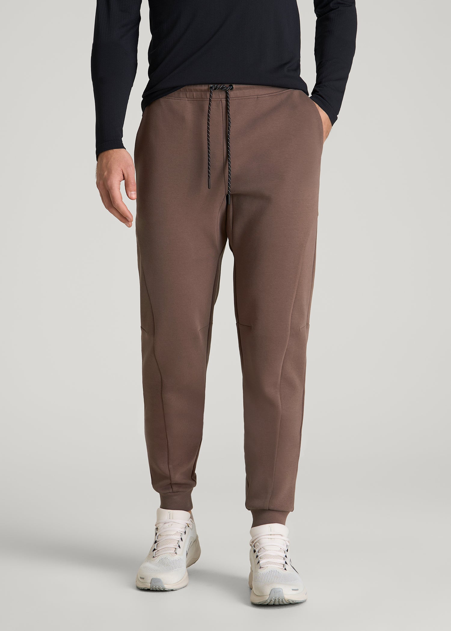 Tech Motion Fleece Joggers for Tall Men in Coffee Quartz