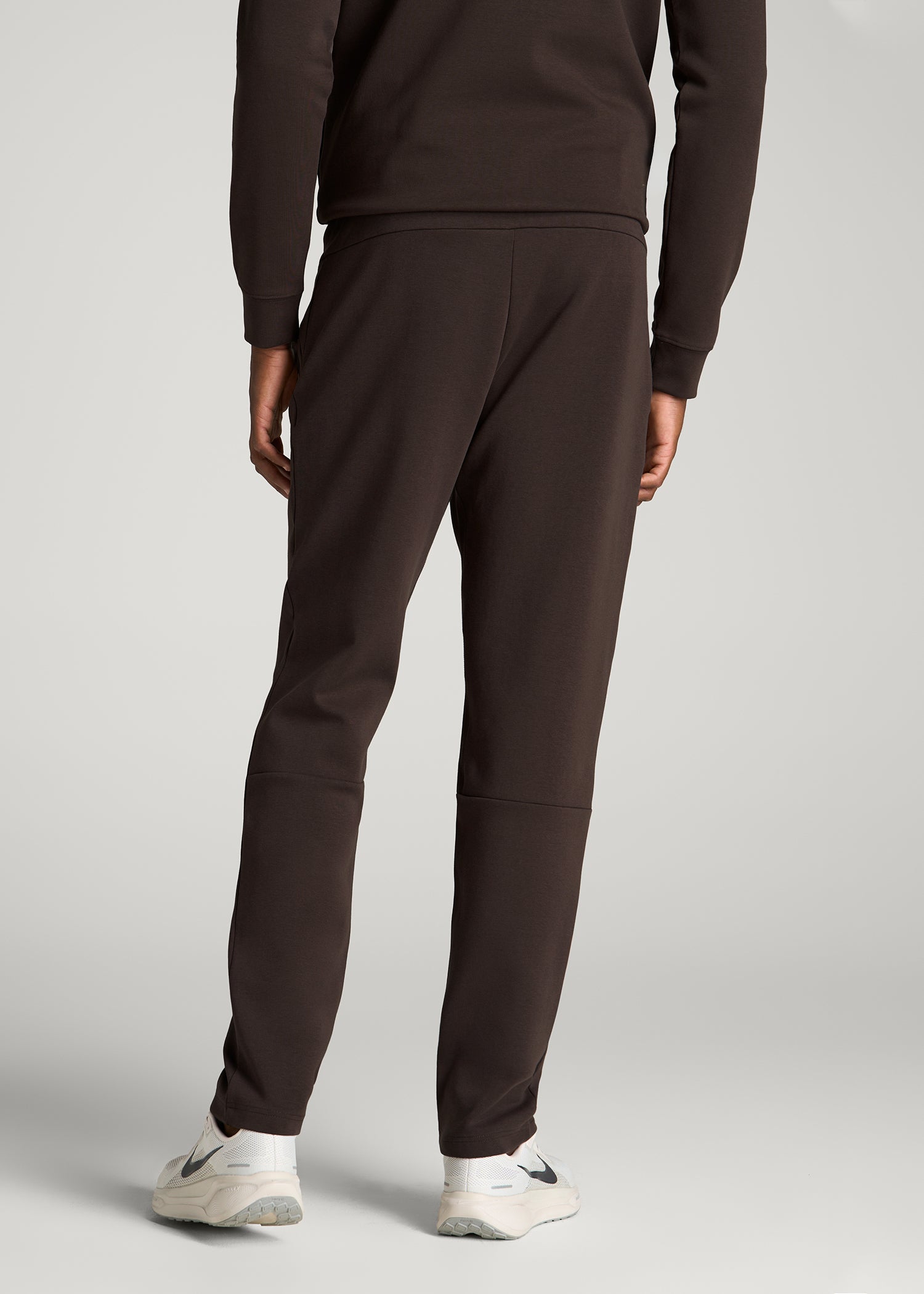 Tech Motion Fleece Tapered Pant for Tall Men in Espresso