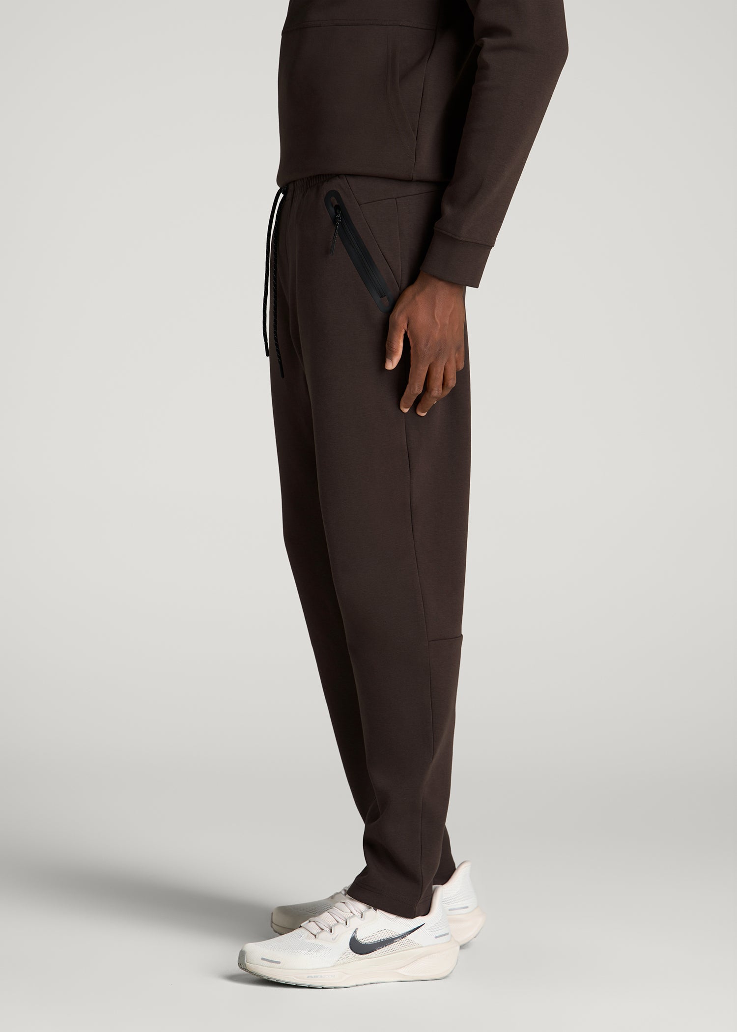 Tech Motion Fleece Tapered Pant for Tall Men in Espresso