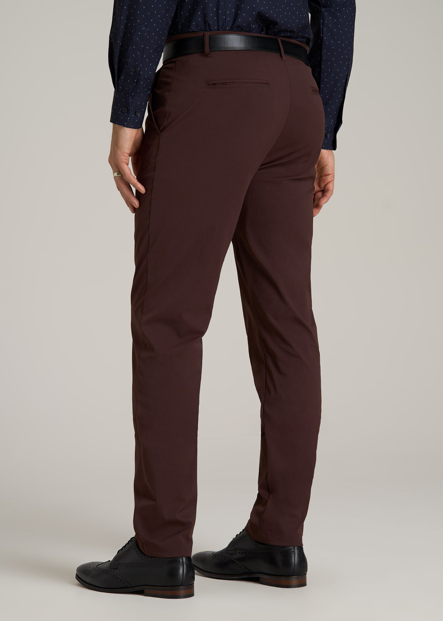 TAPERED FIT Traveler Chino Pants for Tall Men in Oxblood