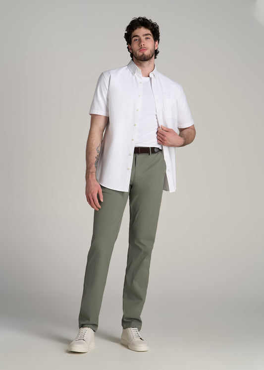 TAPERED FIT Traveler Chino Pants for Tall Men in Wreath Green