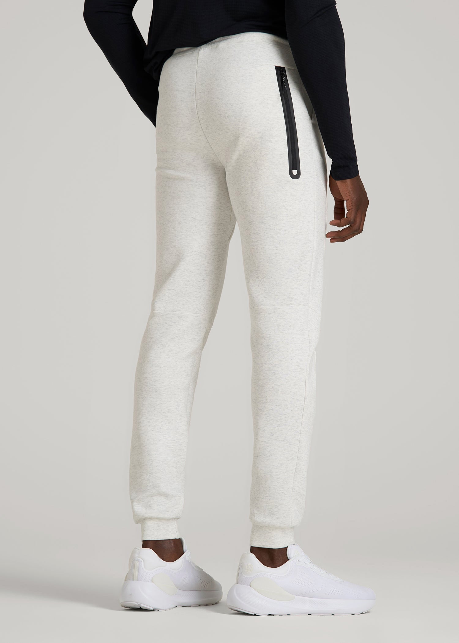 Tech Motion Fleece Joggers for Tall Men in Heather Frost