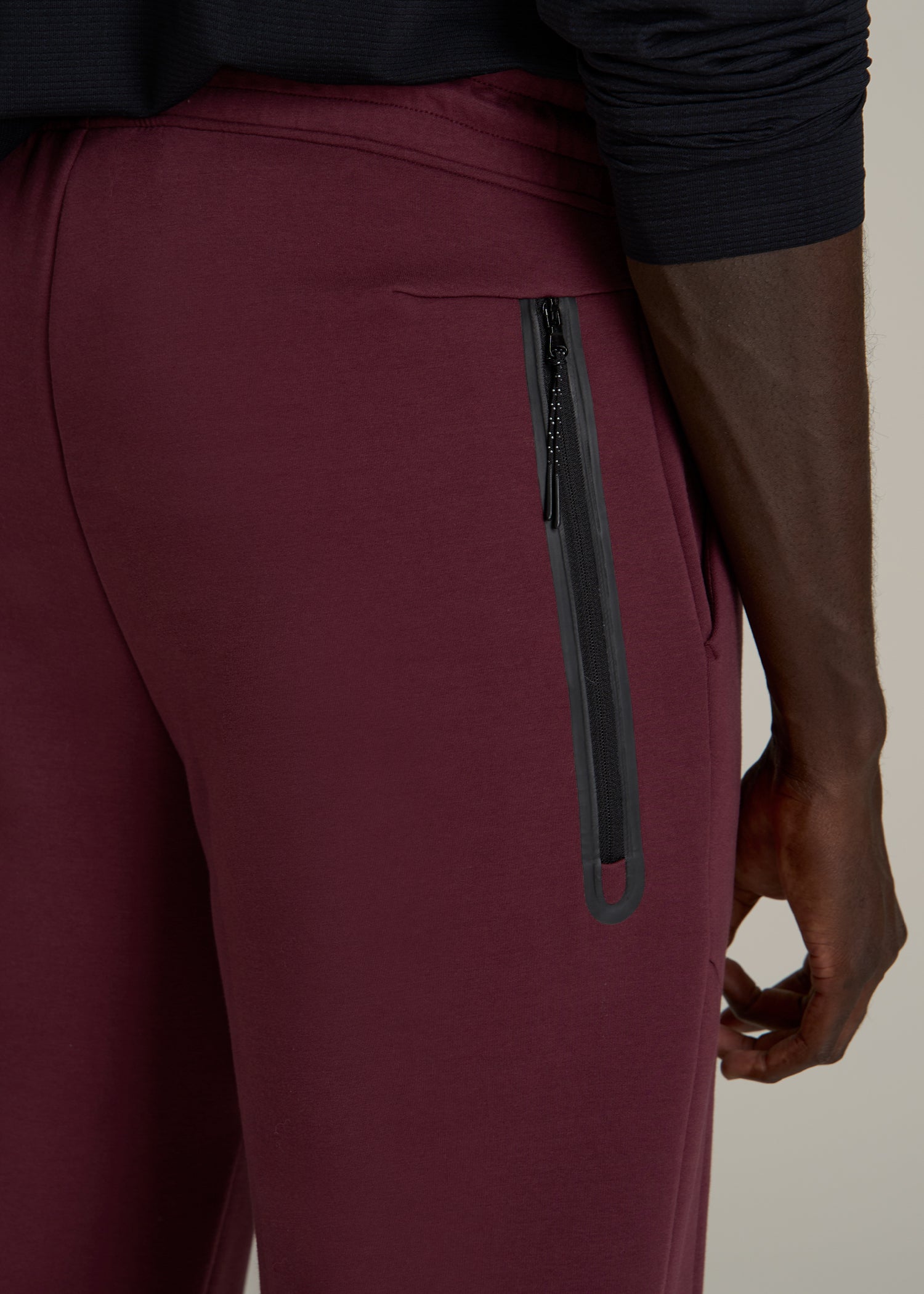 Tech Motion Fleece Joggers for Tall Men in Tawny Port