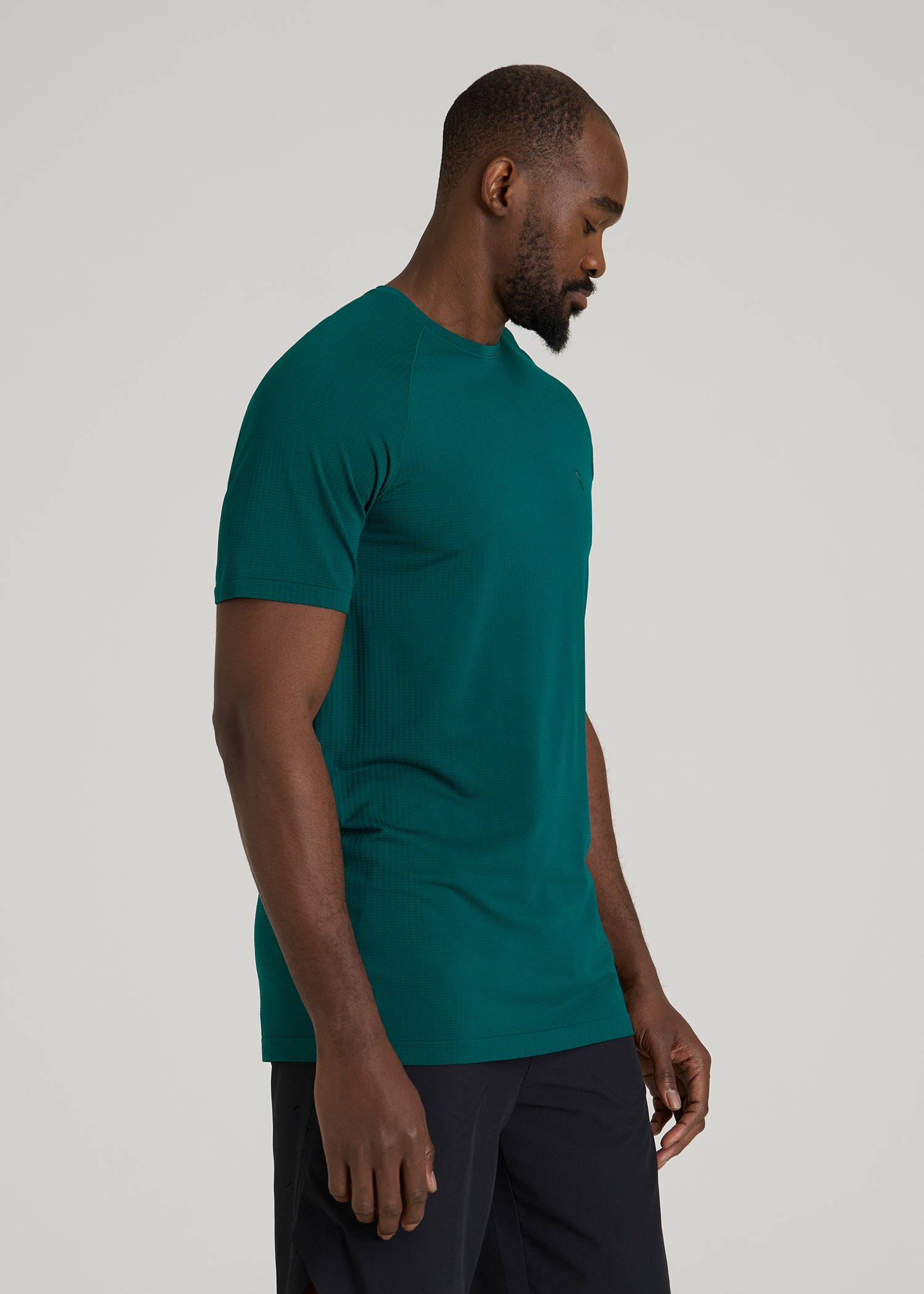 Raglan Training Top for Tall Men | American Tall
