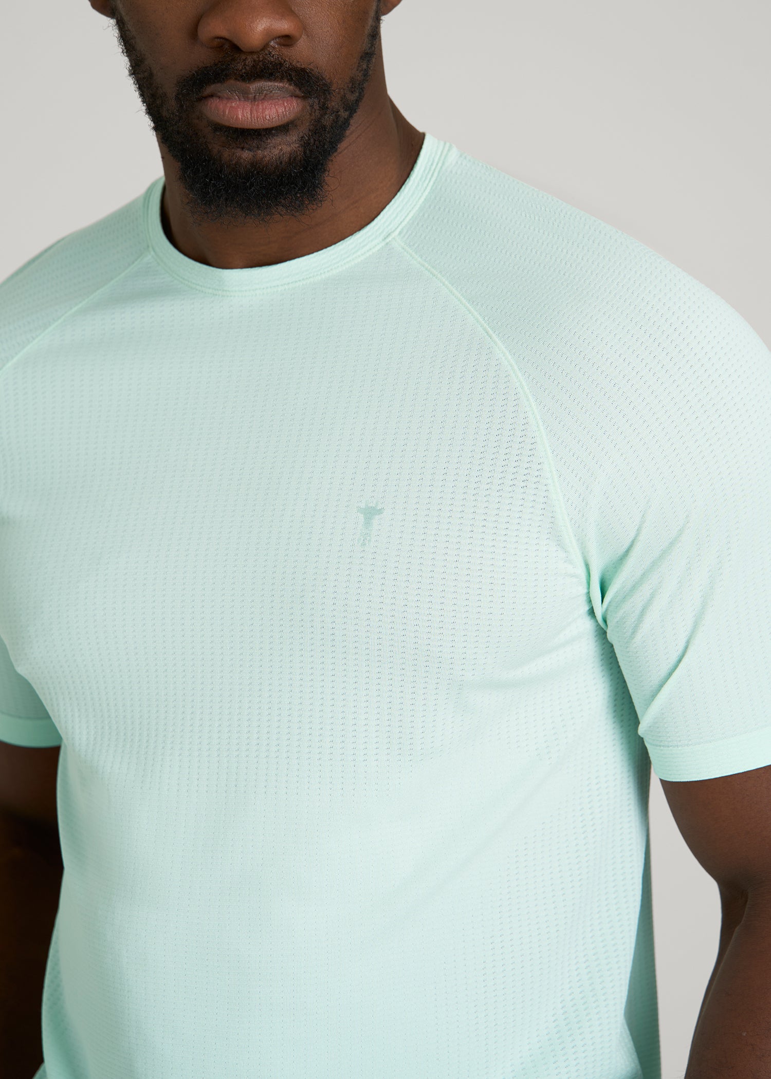 Vented Training Top for Tall Men in Opal Blue