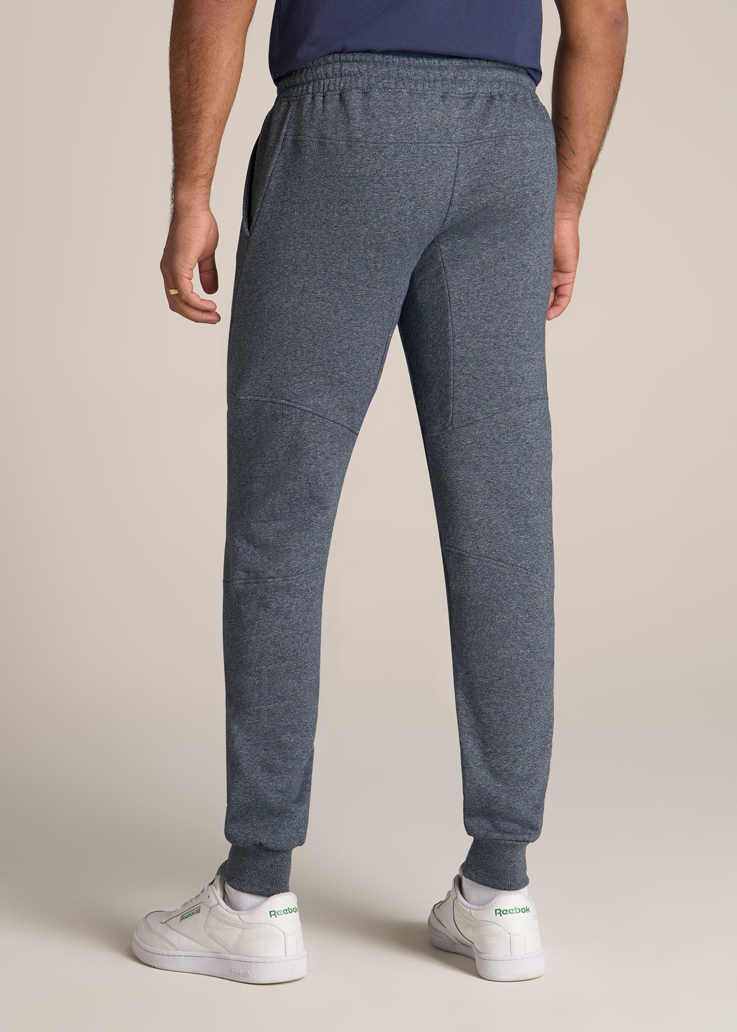 Reebok Men's Sweatpants - Lightweight Classic Fit Open Bottom Sweatpants  (S-XL), Size Small, Heather Grey at  Men's Clothing store