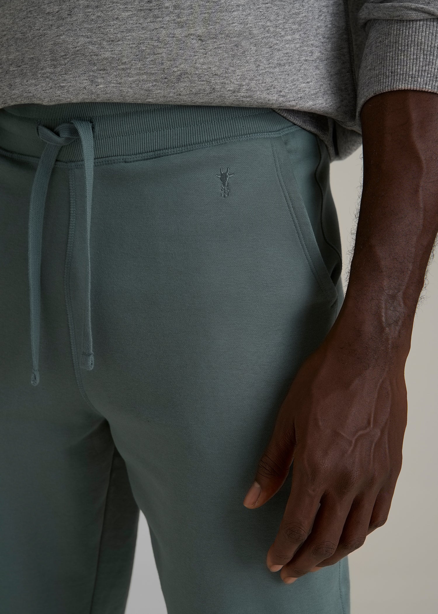 Wearever 2.0 Fleece Straight Leg Sweatpants for Tall Men in Balsam Green