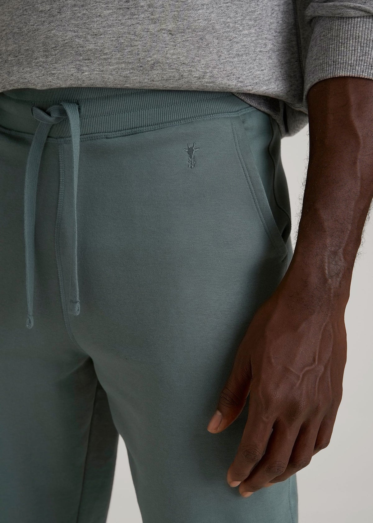 Wearever 2.0 Fleece Straight Leg Sweatpants for Tall Men in Balsam Green
