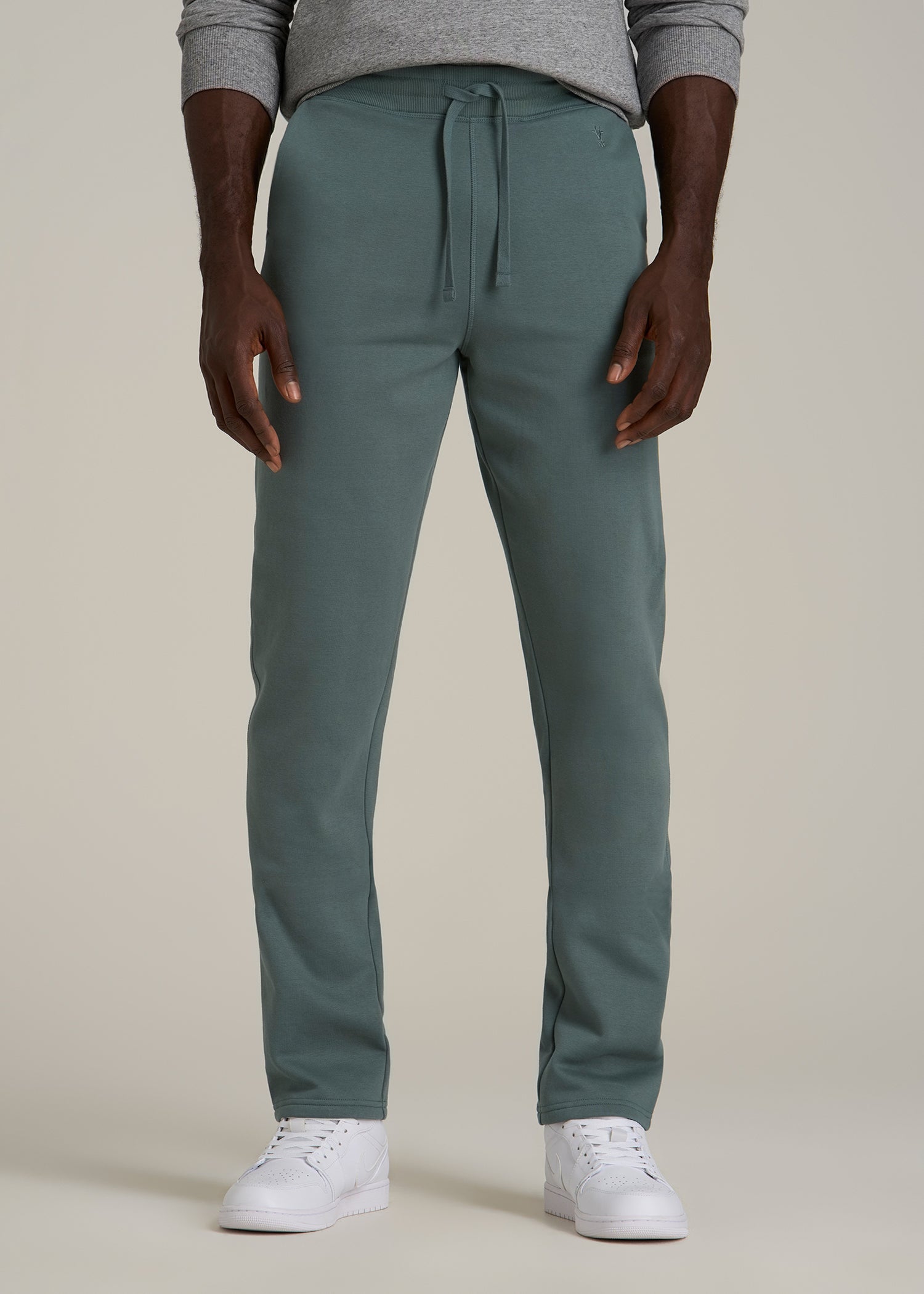 Wearever 2.0 Fleece Straight Leg Sweatpants for Tall Men in Balsam Green