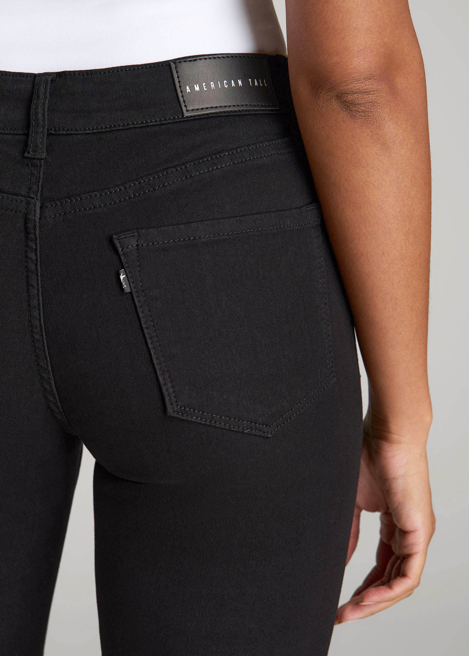 Sarah Mid-Rise Skinny Jeans for Tall Women in Black