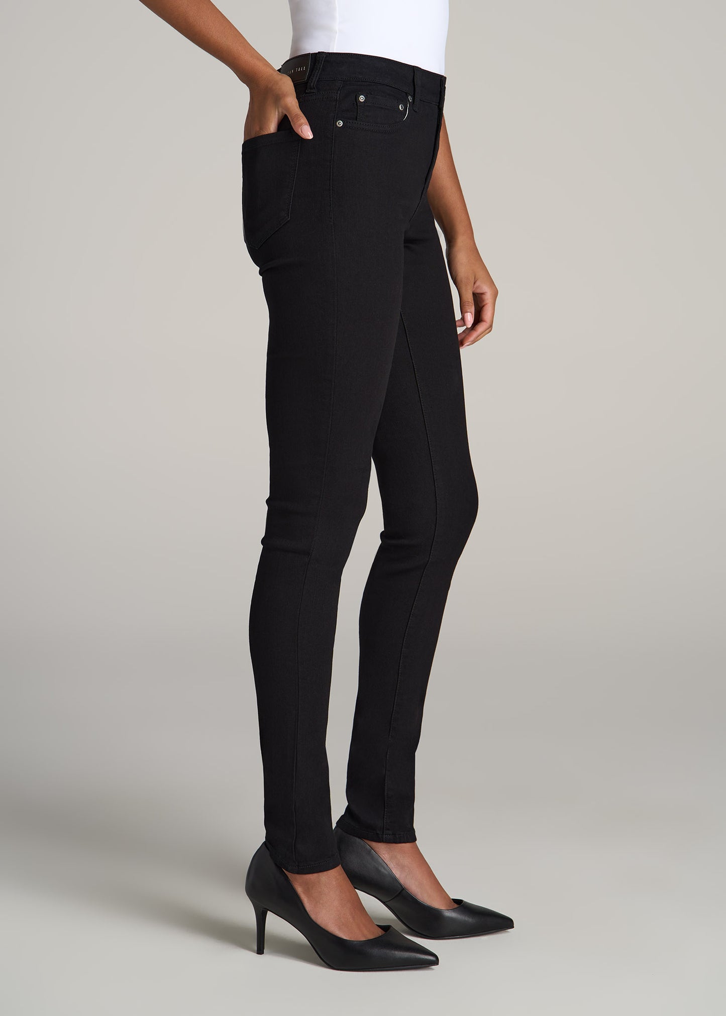 Sarah MID RISE SKINNY Tall Women's Jean in Black