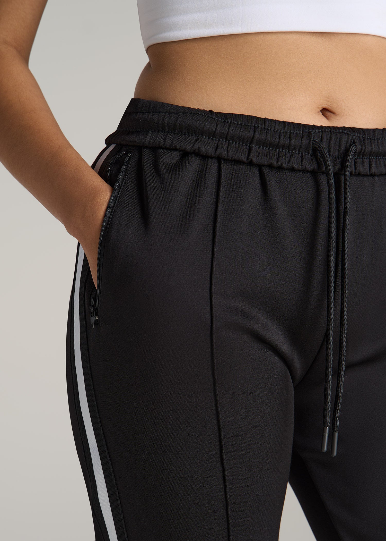 Athleta, Pants & Jumpsuits, Athleta Leggings Womens Xs Black Zipper  Pockets Yoga Athleisure Training Workout