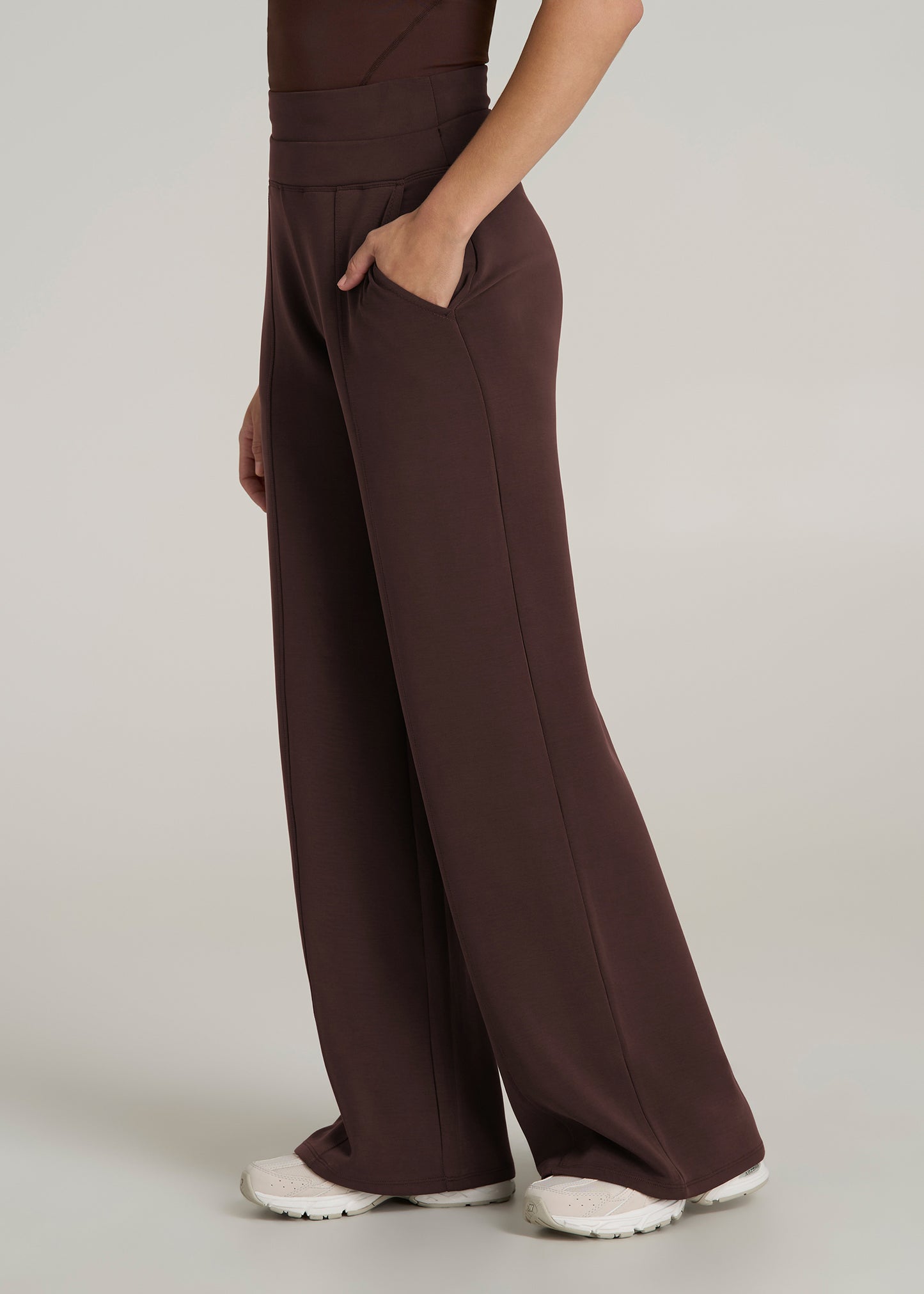 Butter Wide Leg Ultra High Rise Pant for Tall Women in Espresso