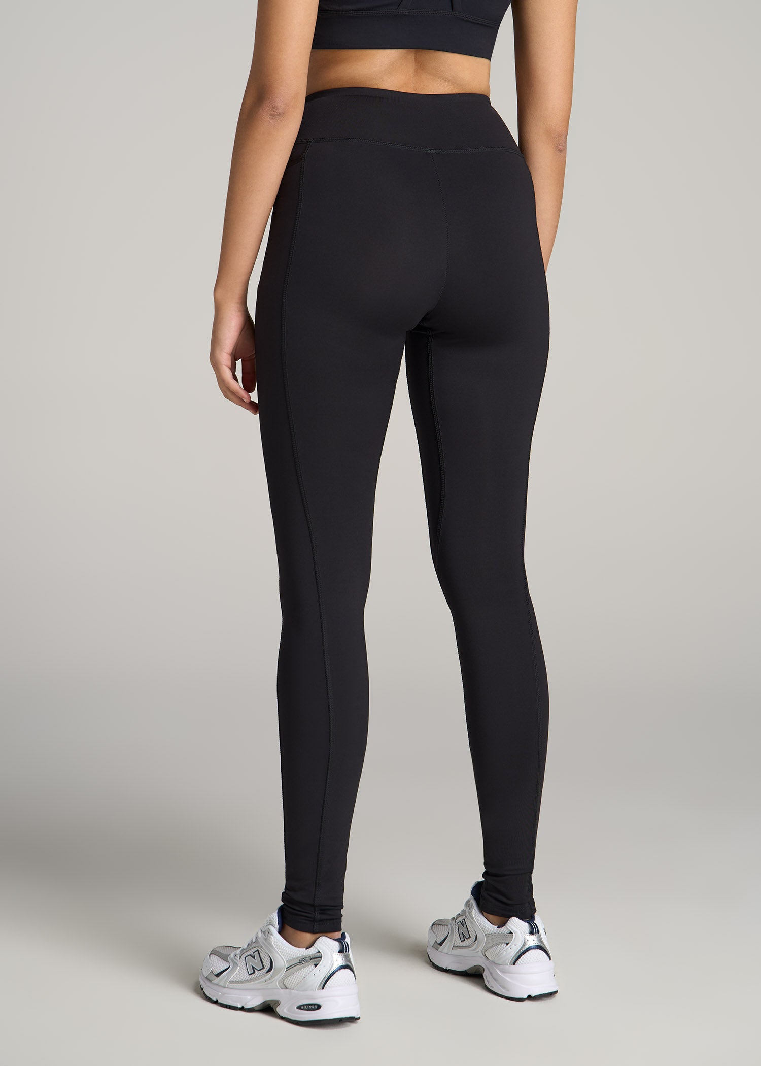 Bella Outer-Pocket Leggings for Tall Women in Black