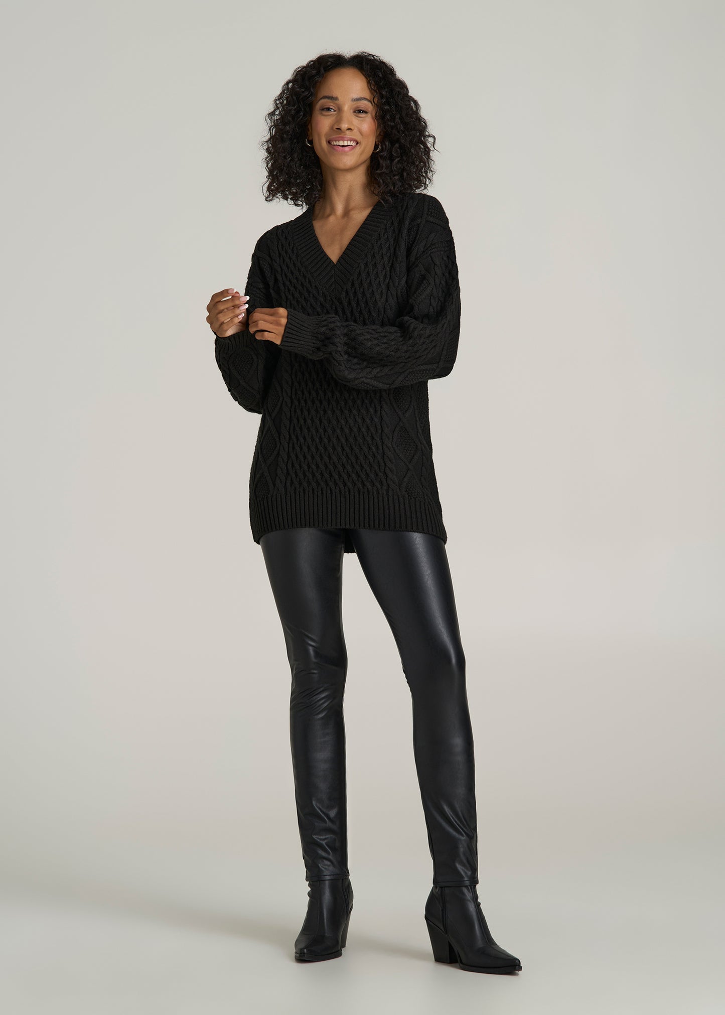 V Neck Cashmere Blend Cable Knit Women's Tall Sweater in Black