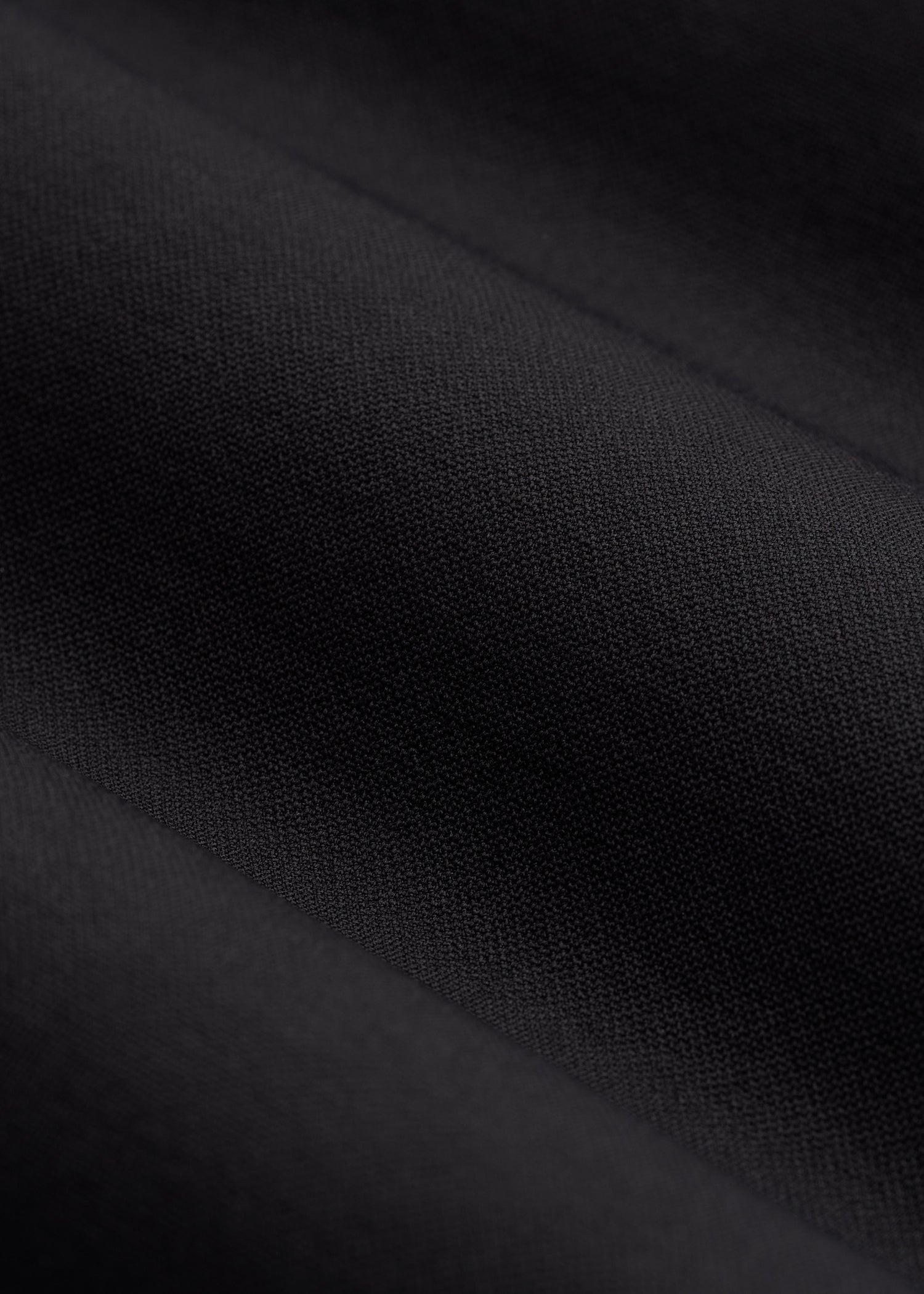 Compression Long Sleeve Cropped Training Top for Tall Women in Black