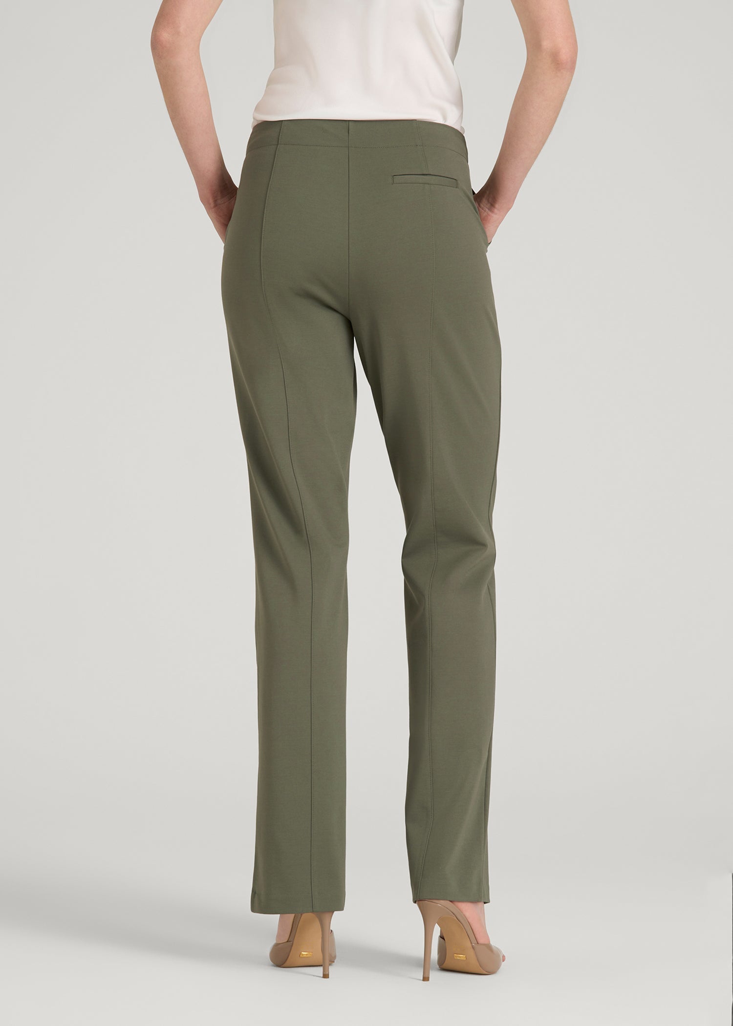 pleated green dress ALWAYS THE GUEST PLEATED MAXI DRESS IN KELLY GREEN – AKIRA