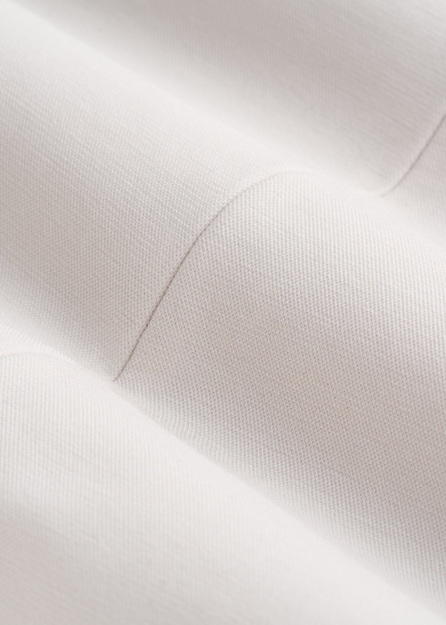 Freedom Flex Two-Button Slim-Fit Blazer for Tall Women in White Sand