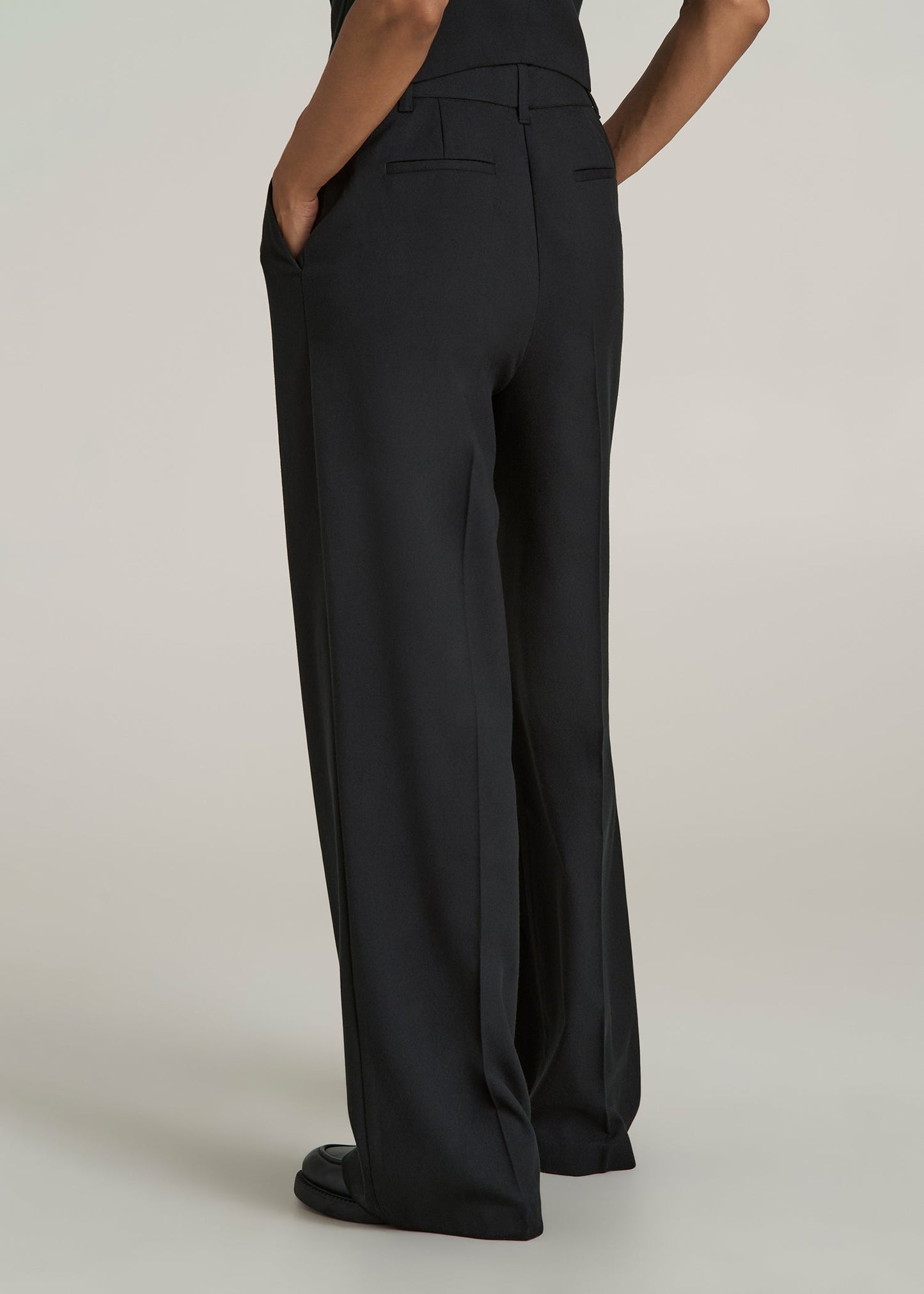 High-Rise Wide-Leg Pleated Dress Pants for Tall Women in Black