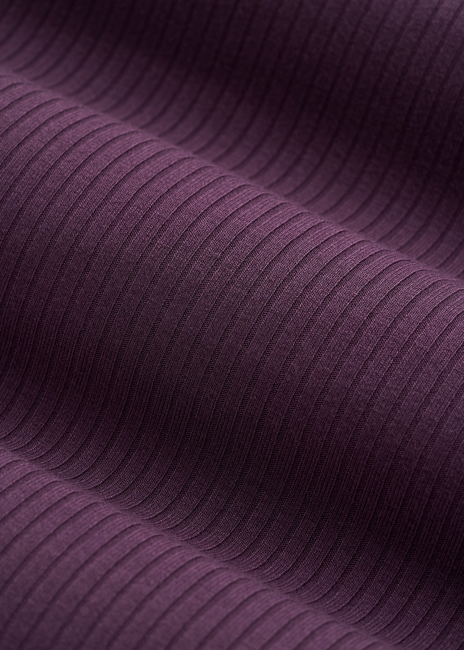 Lightweight Ribbed Cropped Lounge Top for Tall Women in Aubergine