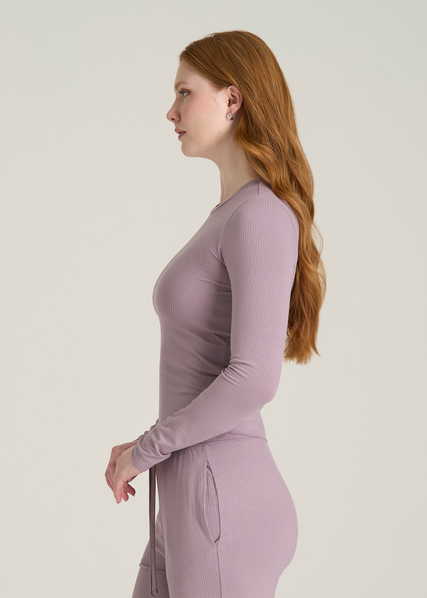 Lightweight Ribbed Cropped Lounge Top in Smoked Mauve