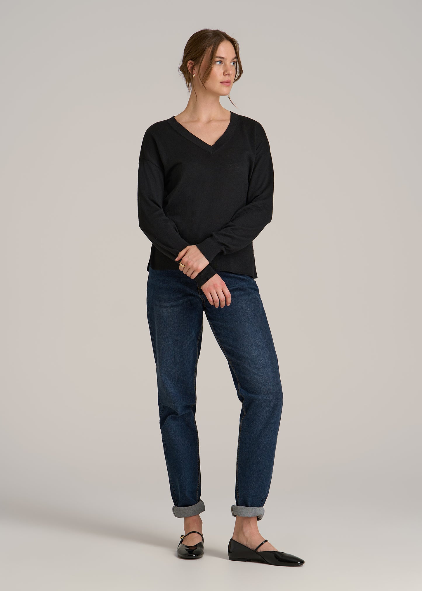 Linen Blend Split Hem V-Neck Sweater for Tall Women in Black