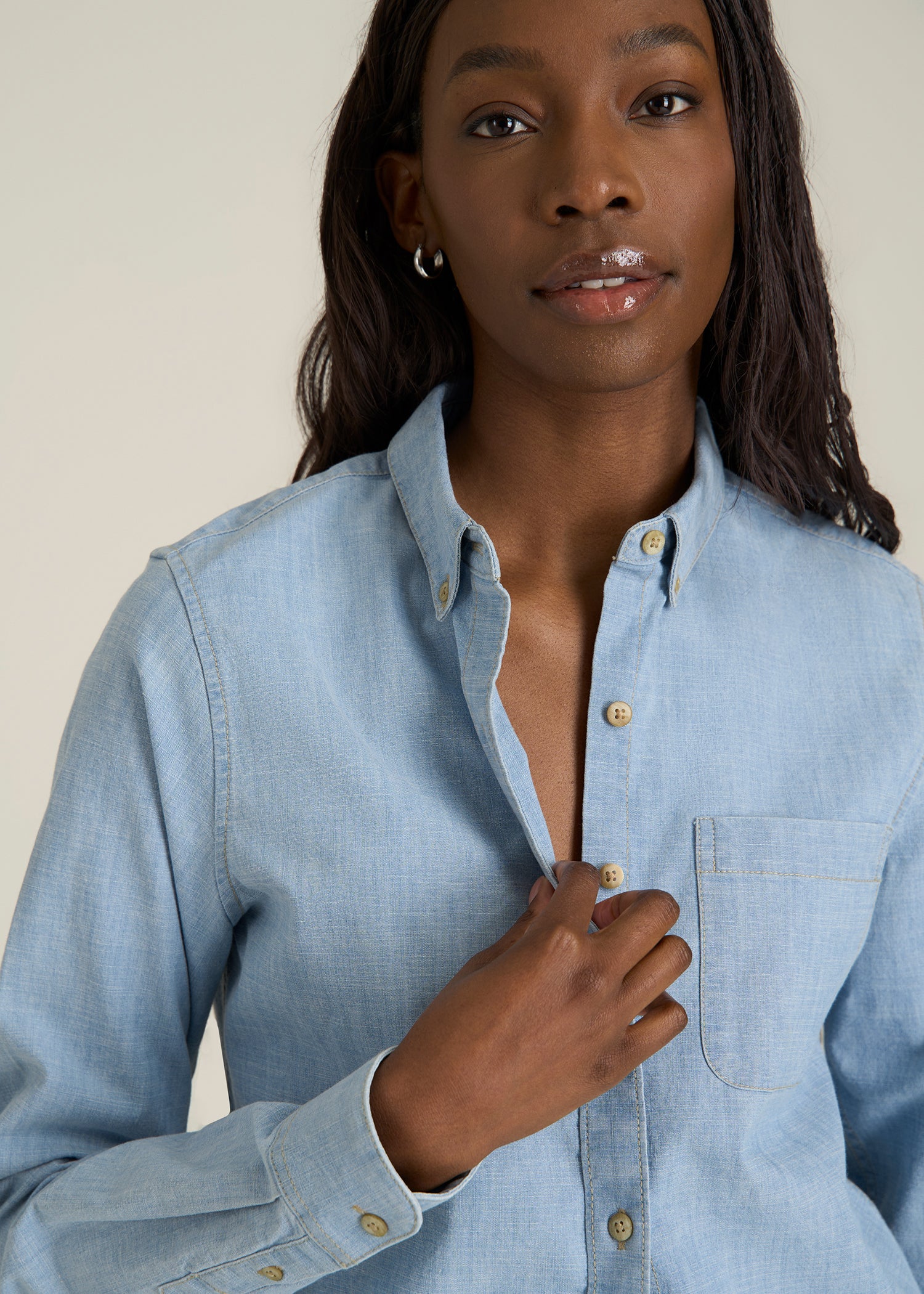 Stretch Chambray Shirt for Tall Women in Light Blue Chambray